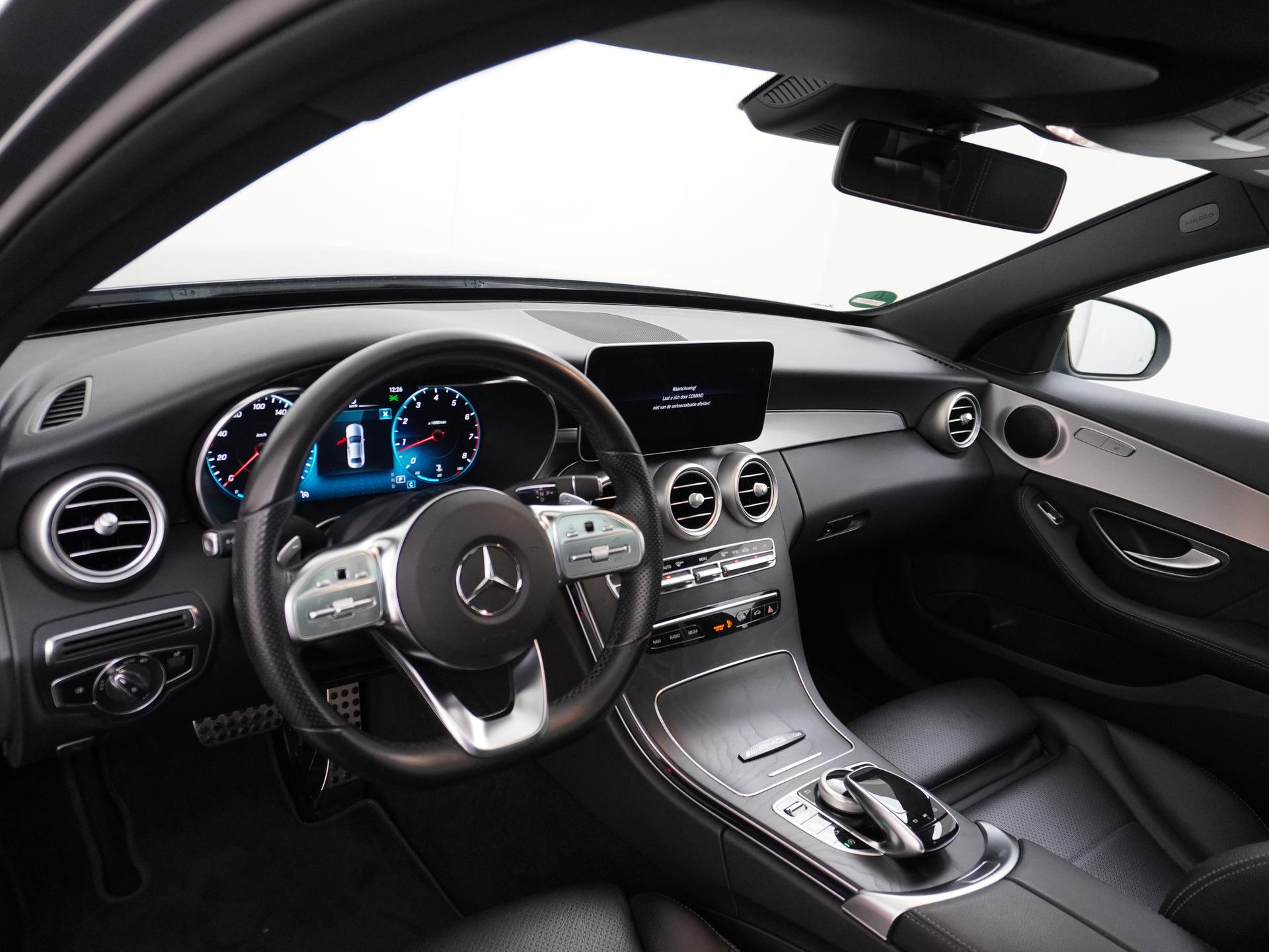 Mercedes-Benz C-Klasse 180 AMG Business Solution 17