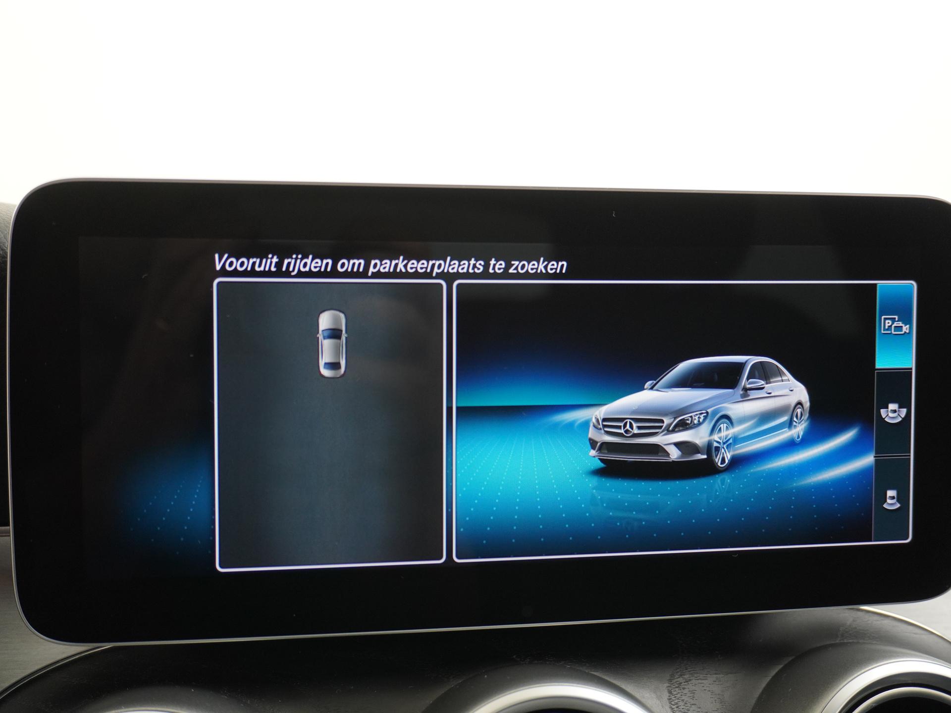 Mercedes-Benz C-Klasse 180 AMG Business Solution 48