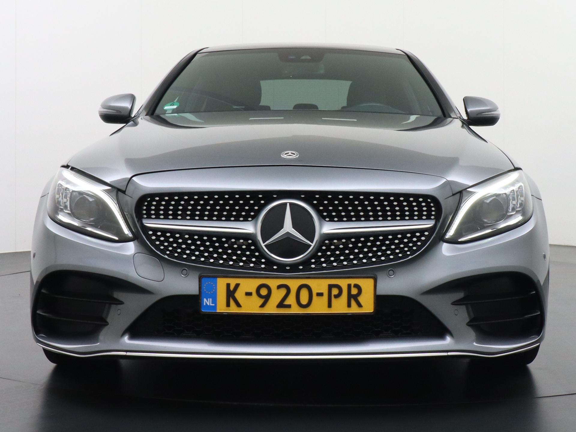 Mercedes-Benz C-Klasse 180 AMG Business Solution 7