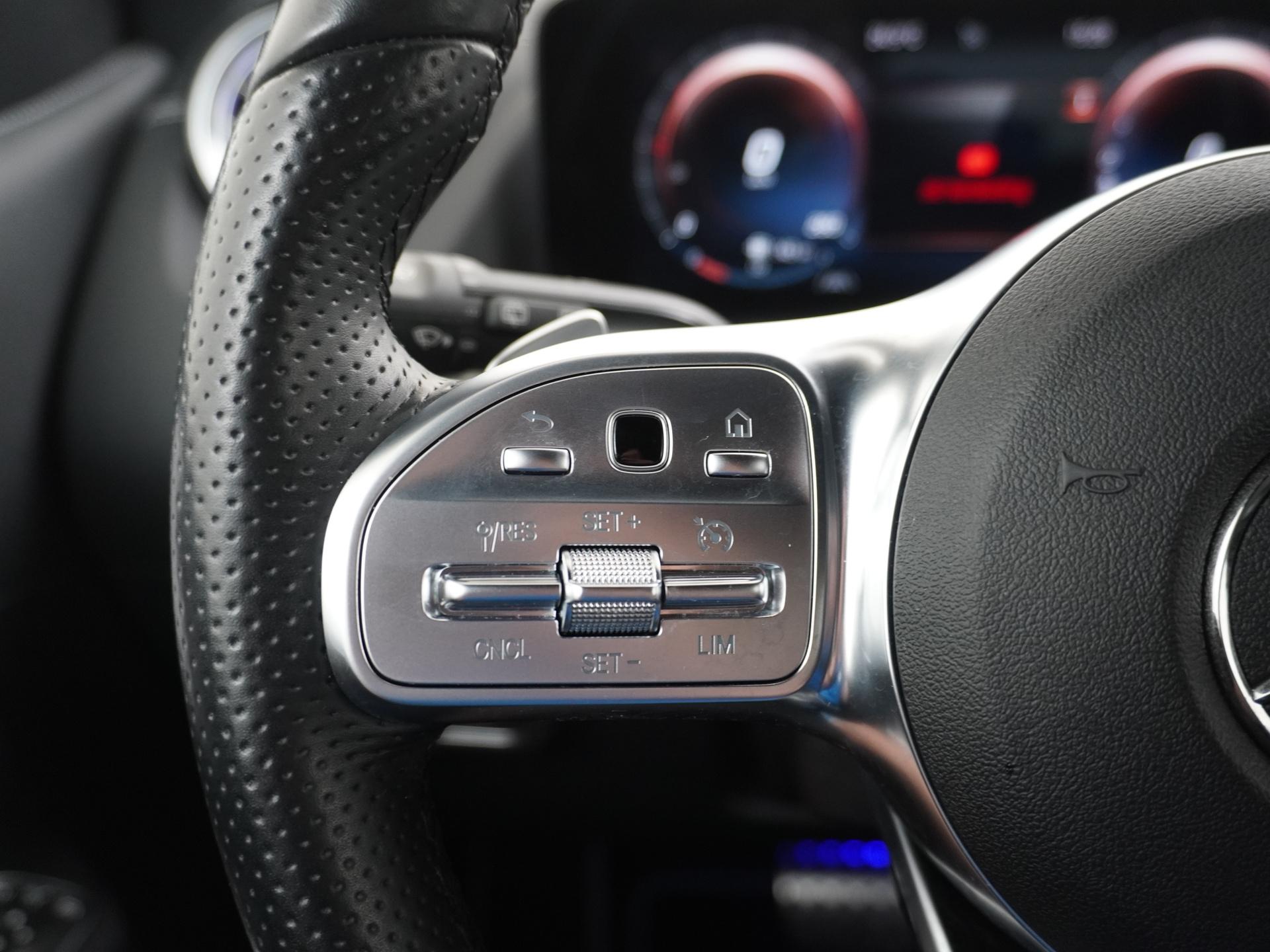 Mercedes-Benz B-Klasse 250 e AMG 30