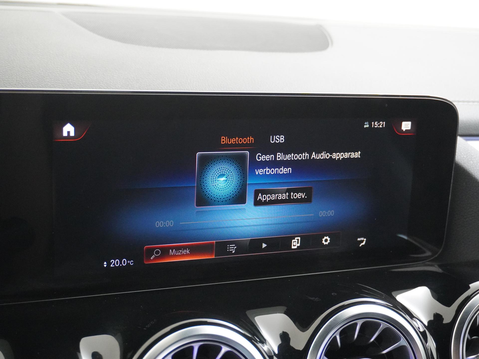 Mercedes-Benz B-Klasse 250 e AMG 38