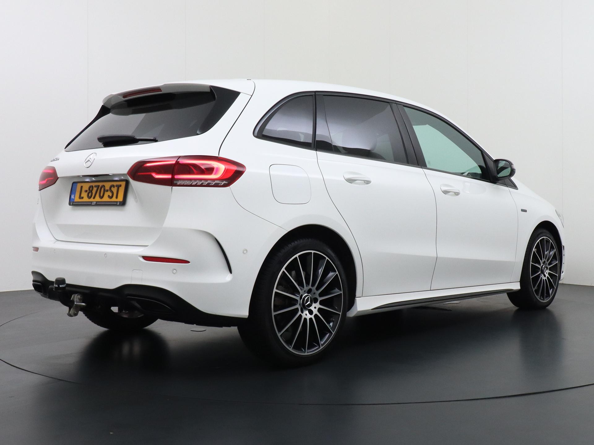 Mercedes-Benz B-Klasse 250 e AMG 4