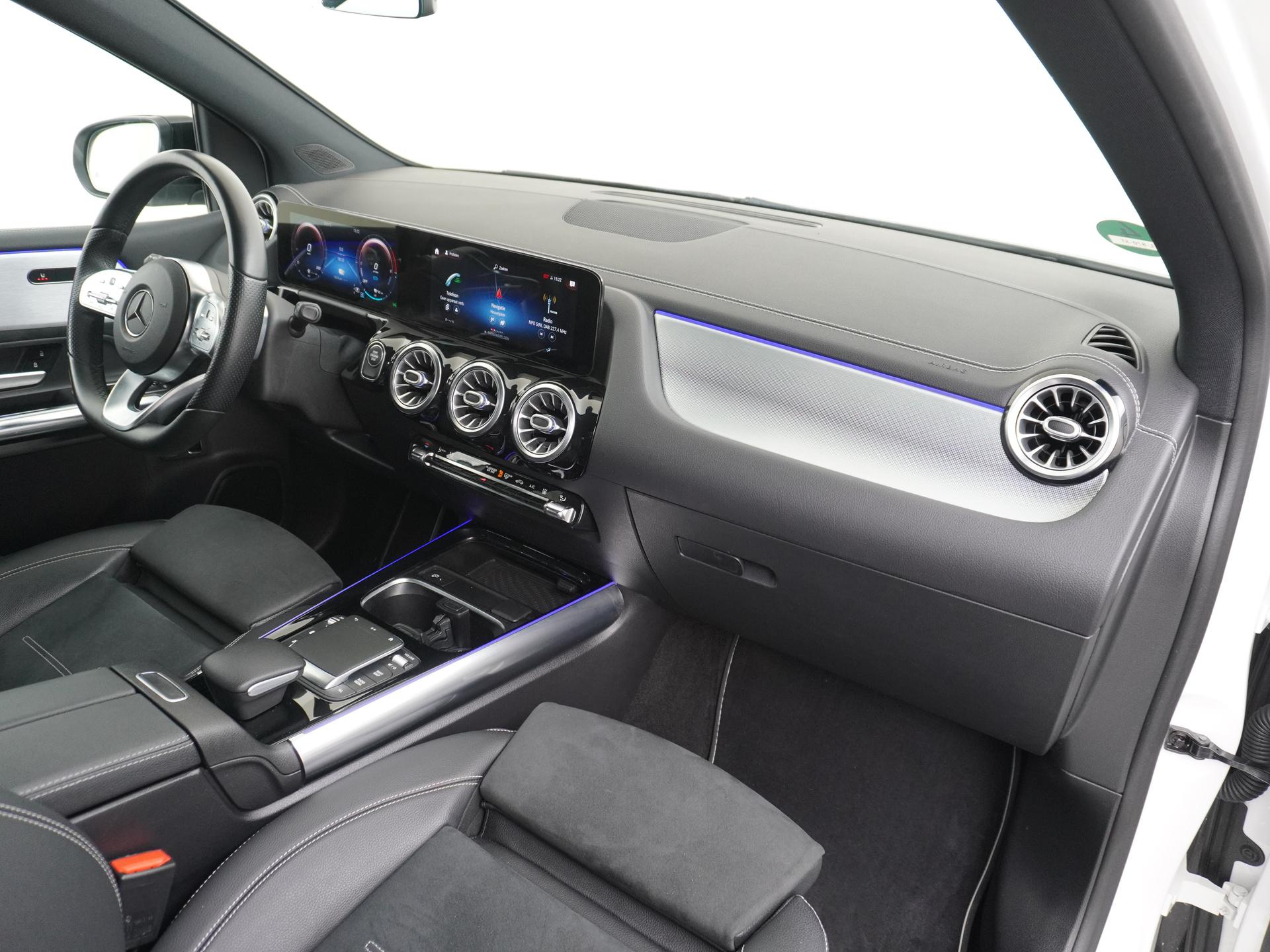 Mercedes-Benz B-Klasse 250 e AMG 44