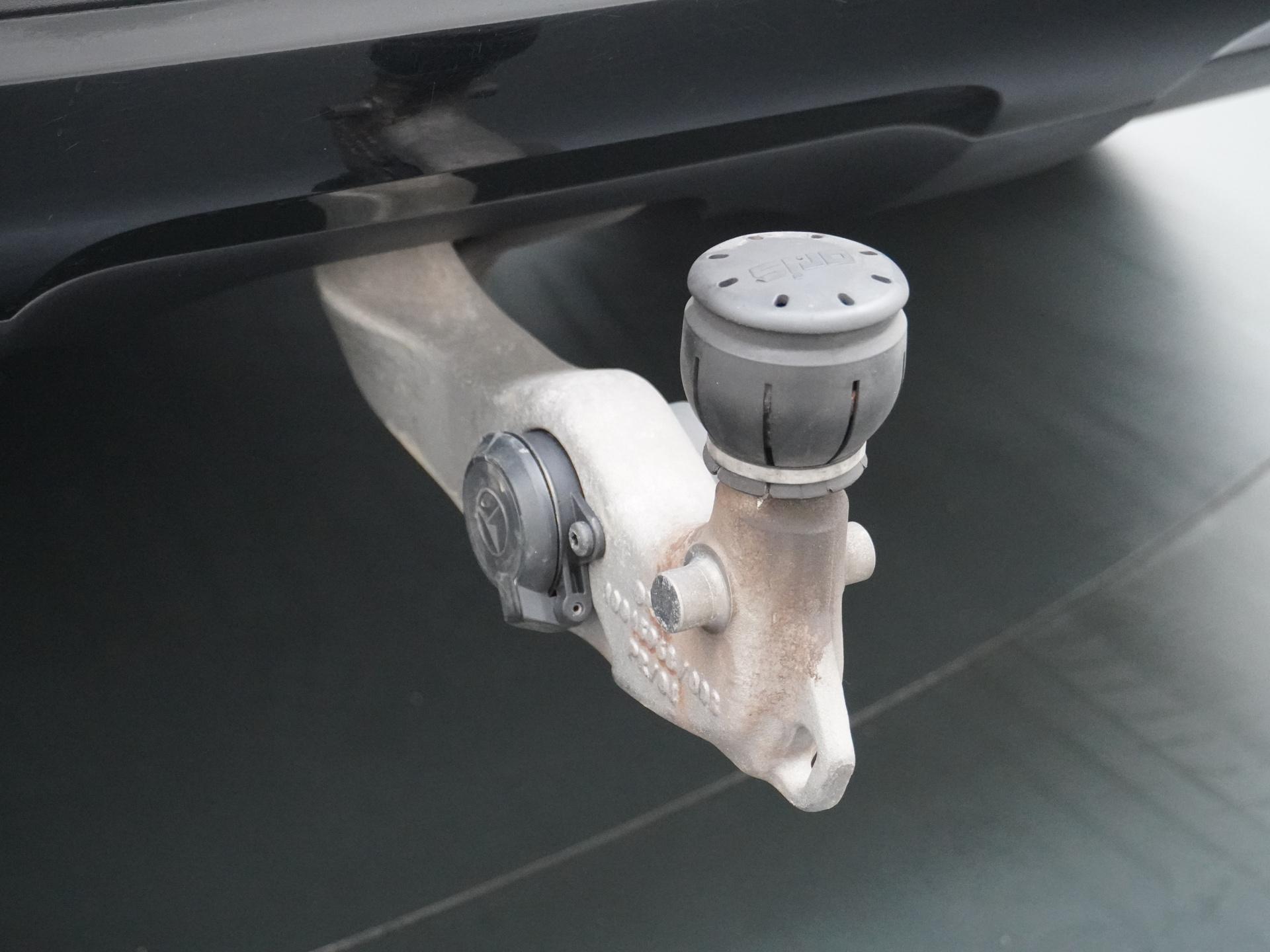 Mercedes-Benz GLE 300 d 4MATIC AMG Premium Plus 13