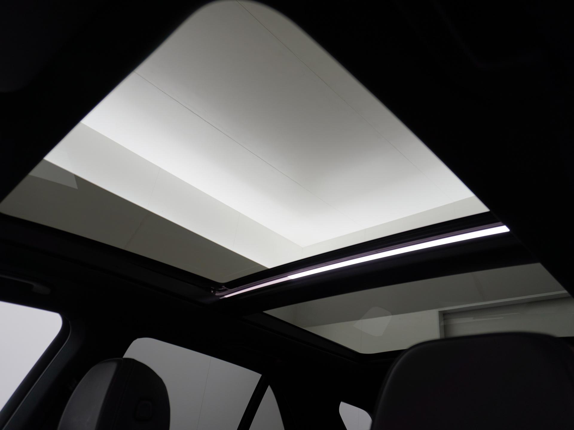 Mercedes-Benz GLE 300 d 4MATIC AMG Premium Plus 23