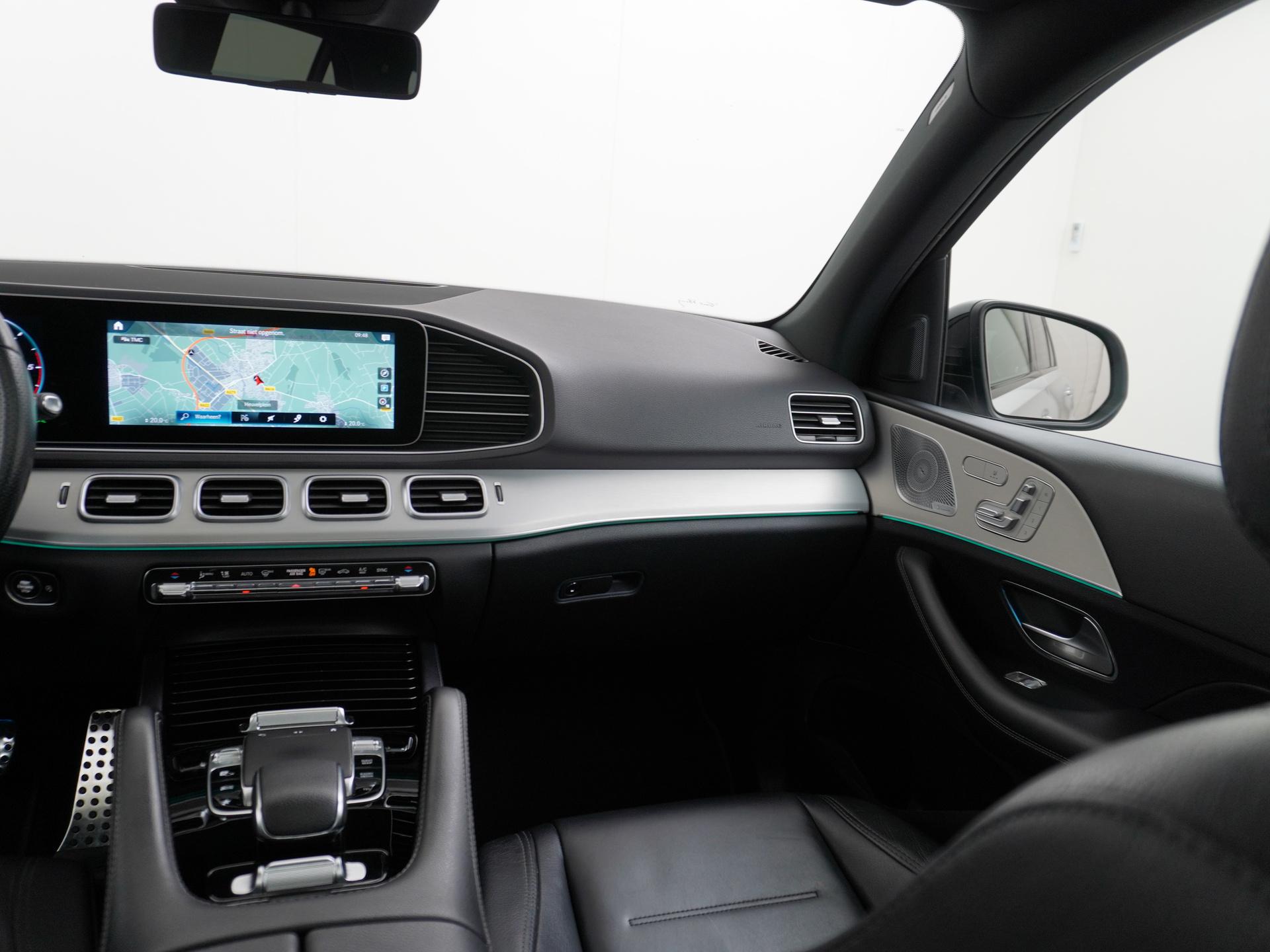 Mercedes-Benz GLE 300 d 4MATIC AMG Premium Plus 28