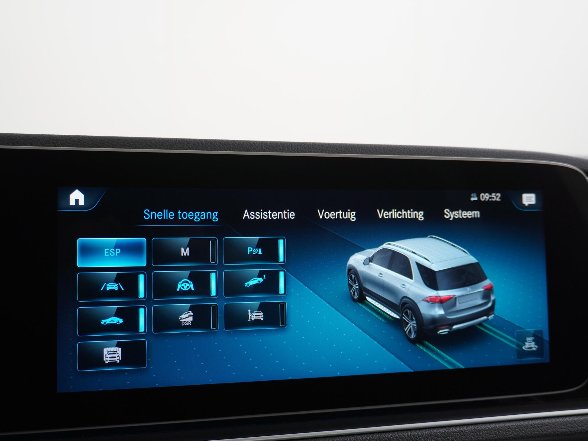 Mercedes-Benz GLE 300 d 4MATIC AMG Premium Plus 46