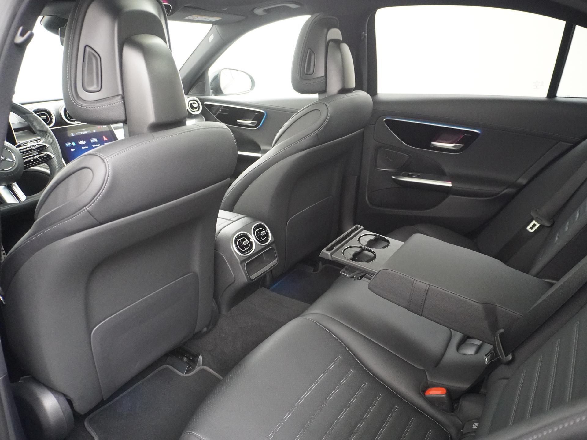 Mercedes-Benz C-Klasse 200 AMG Launch Edition 23