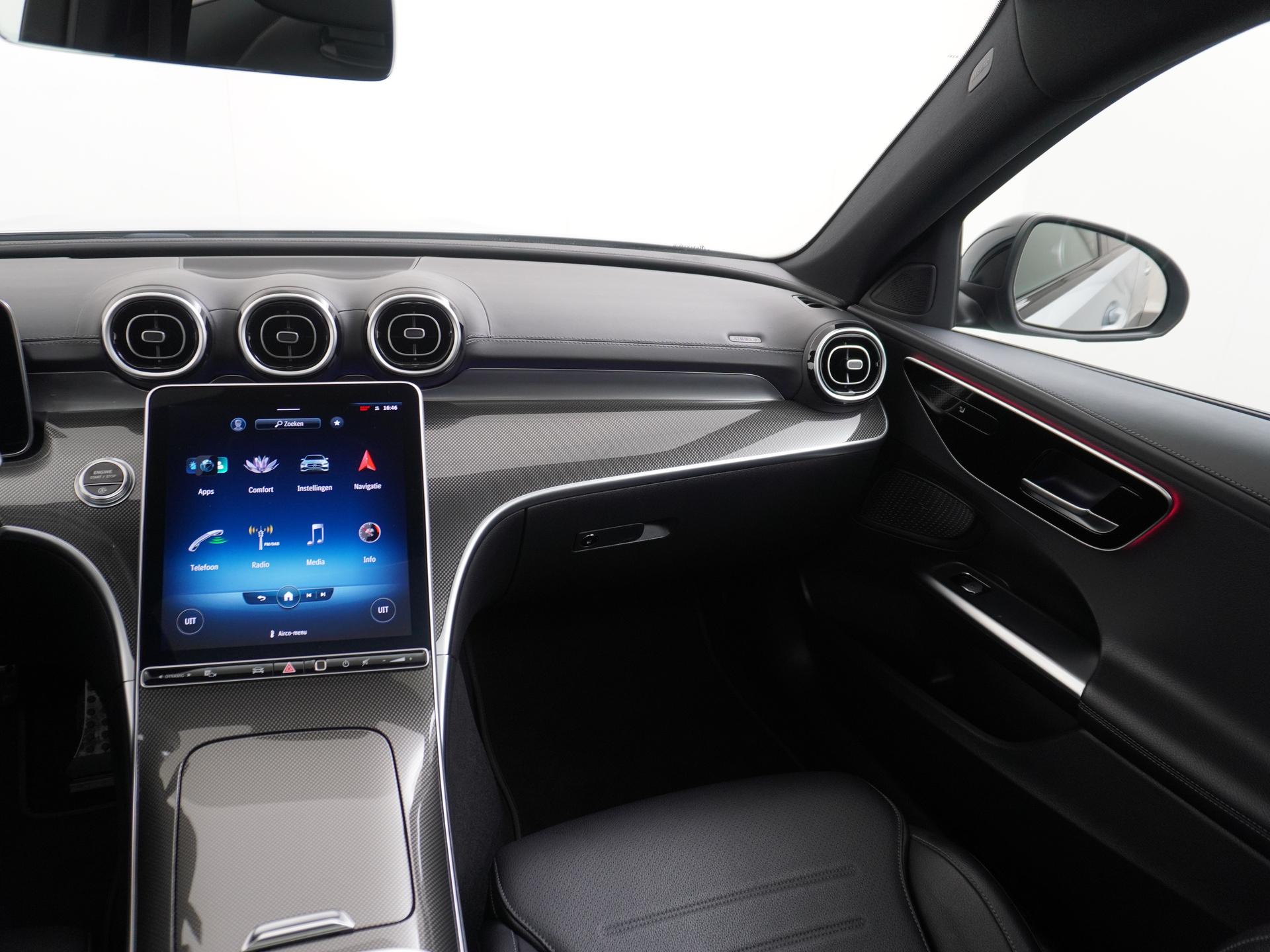 Mercedes-Benz C-Klasse 200 AMG Launch Edition 29