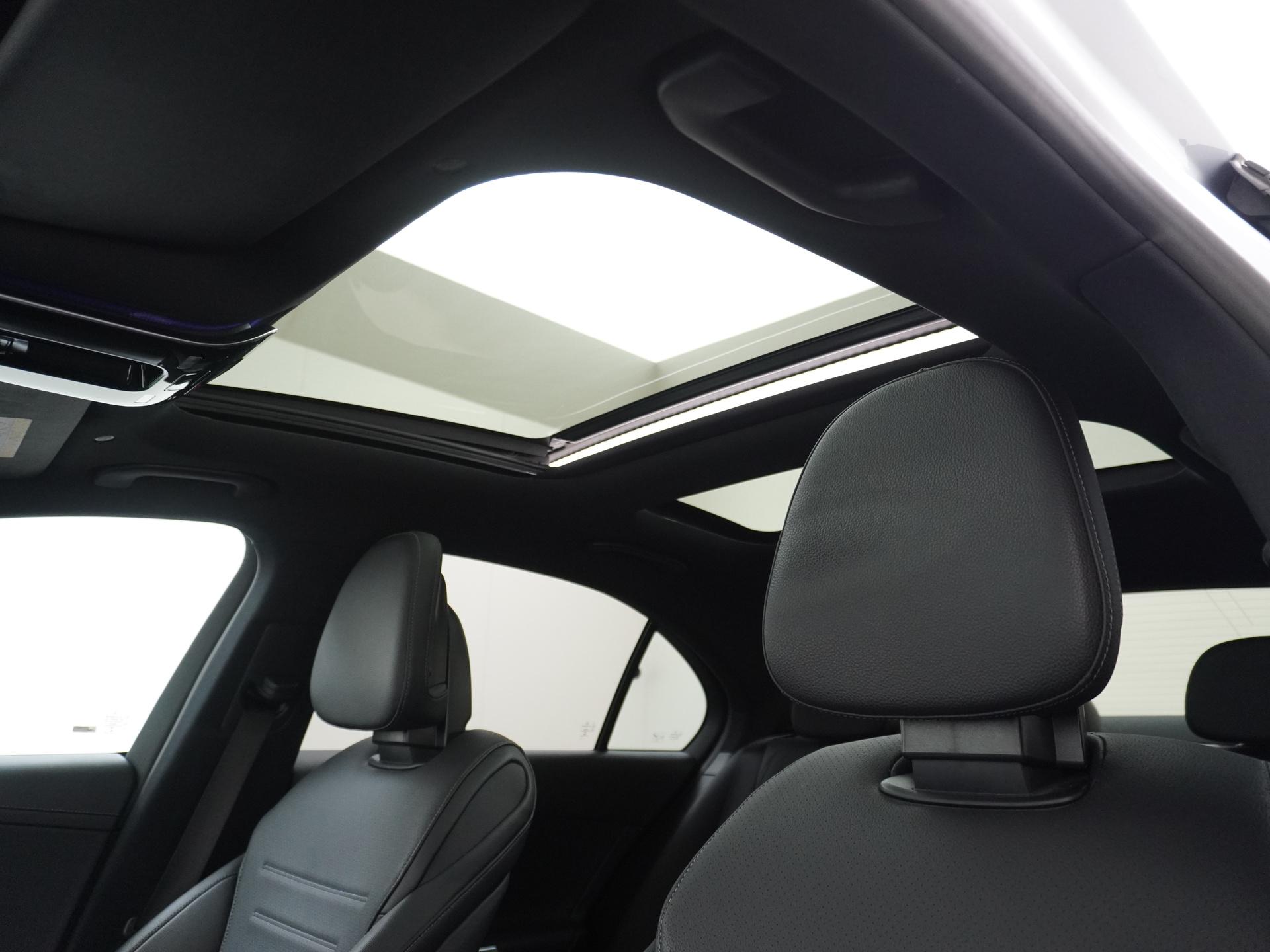 Mercedes-Benz C-Klasse 200 AMG Launch Edition 3