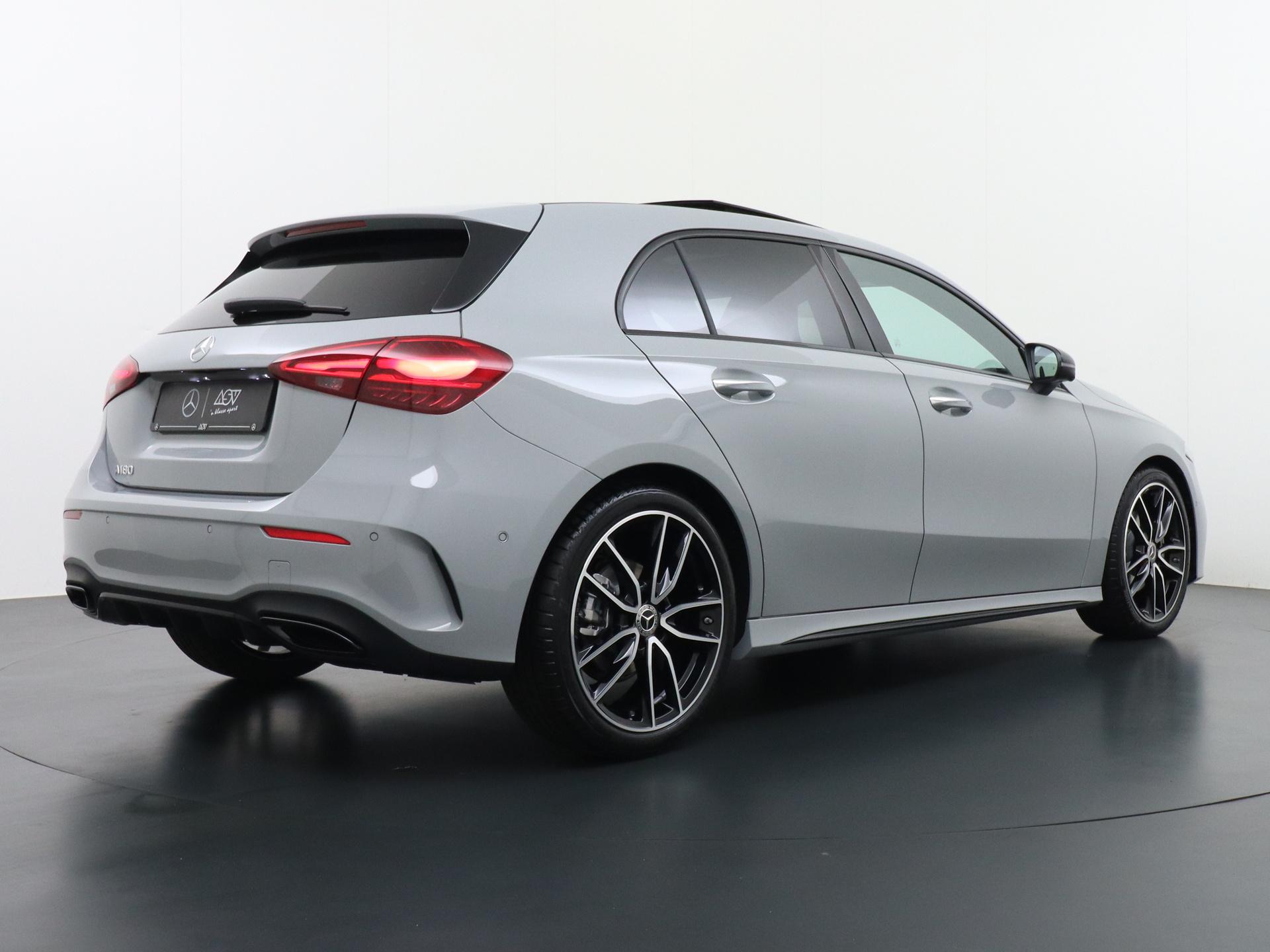 Mercedes-Benz A-Klasse 180 Business Solution AMG 4