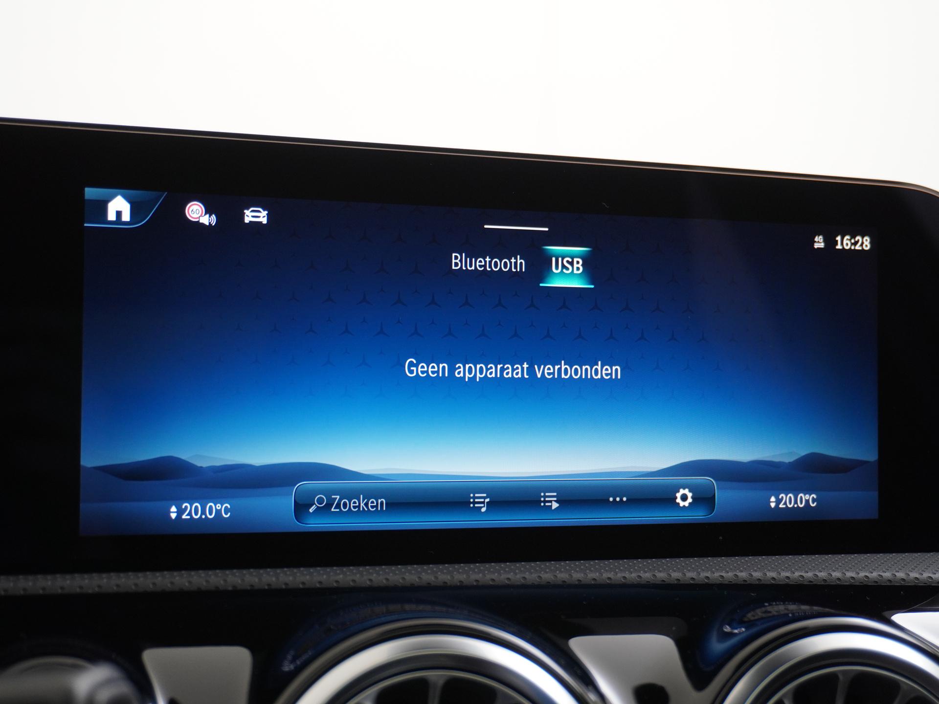 Mercedes-Benz A-Klasse 180 Business Solution AMG 42