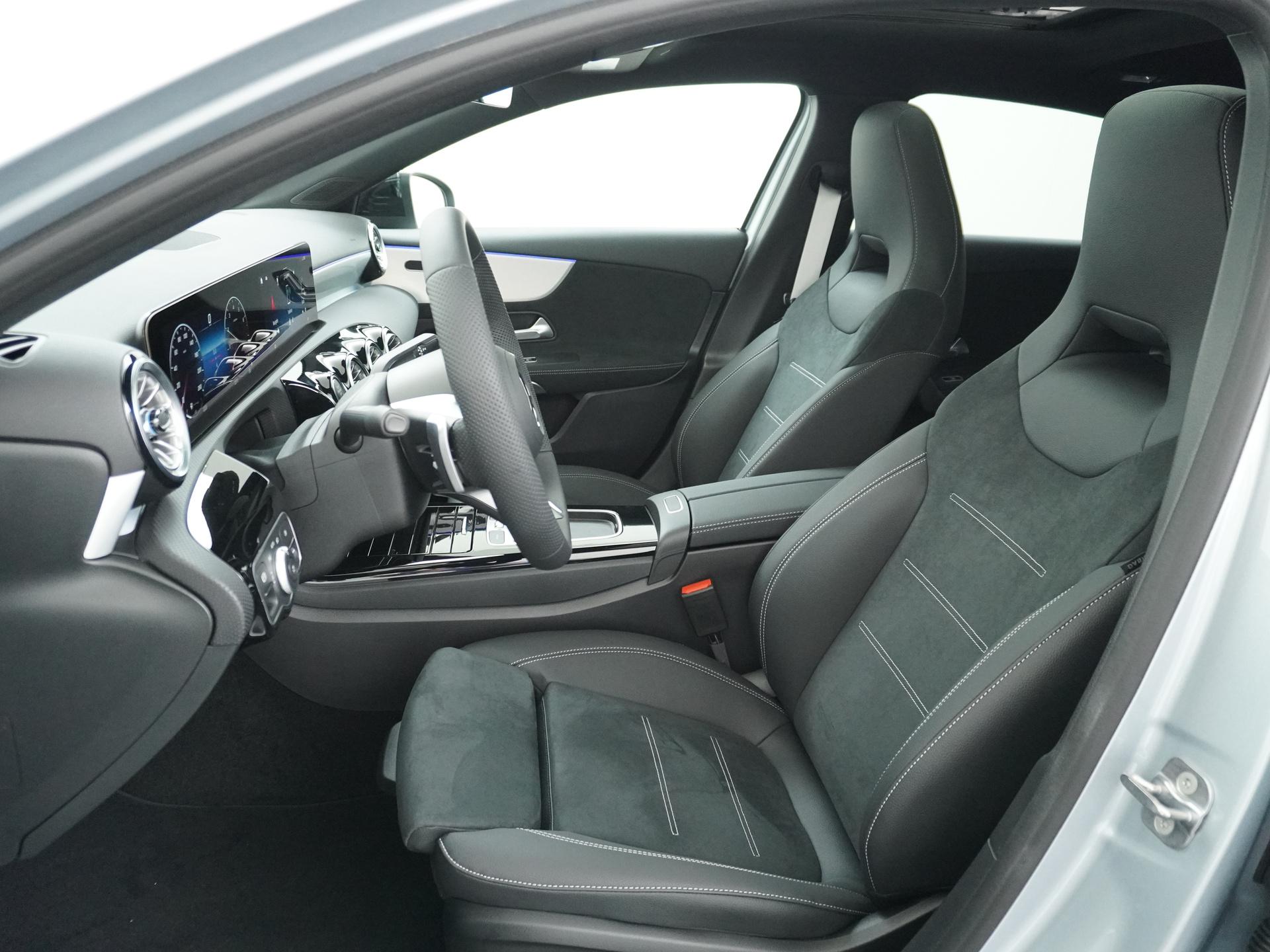 Mercedes-Benz A-Klasse 180 Business Solution AMG 18