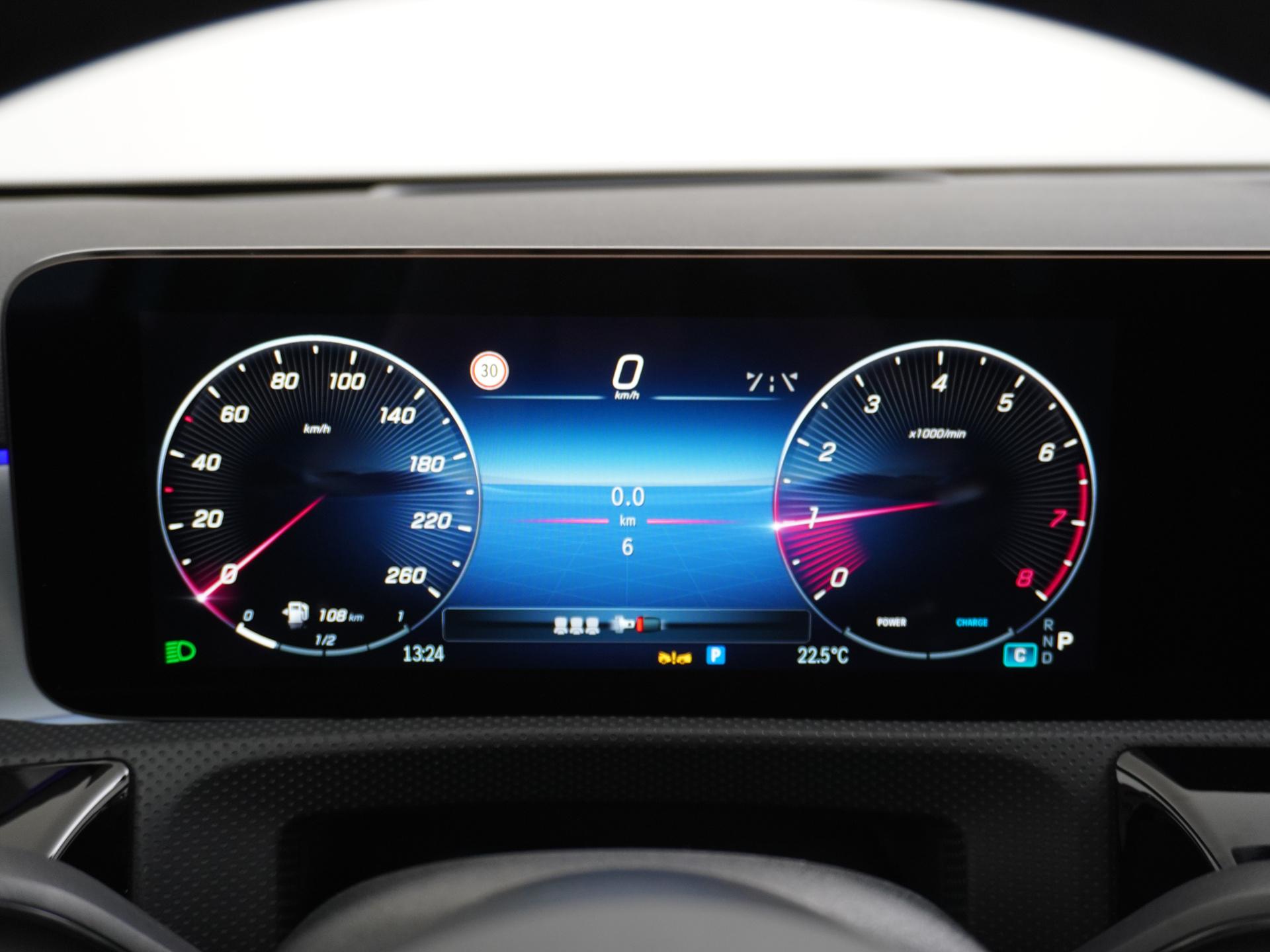 Mercedes-Benz A-Klasse 180 Business Solution AMG 32