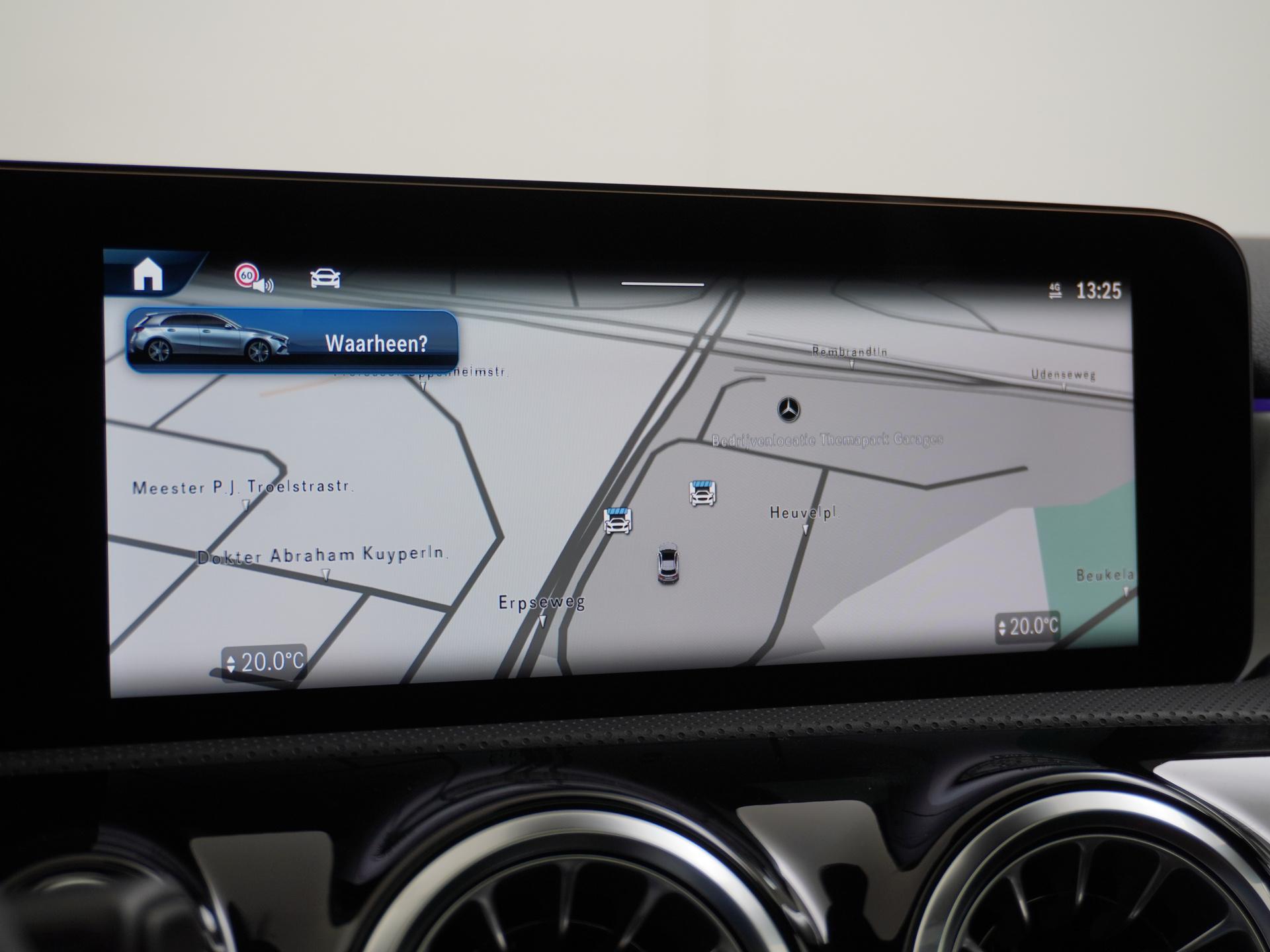 Mercedes-Benz A-Klasse 180 Business Solution AMG 39