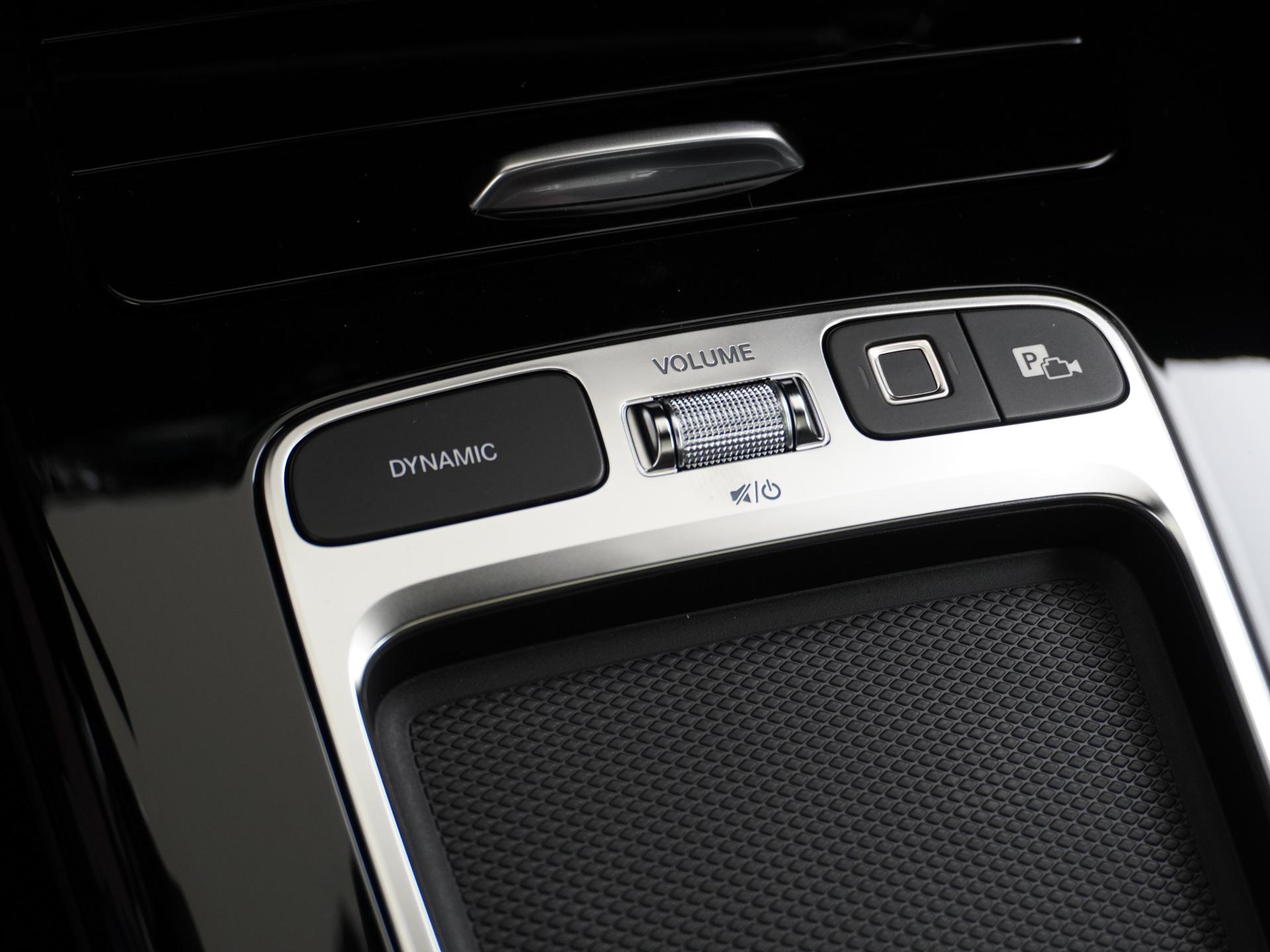 Mercedes-Benz A-Klasse 180 Business Solution AMG 47