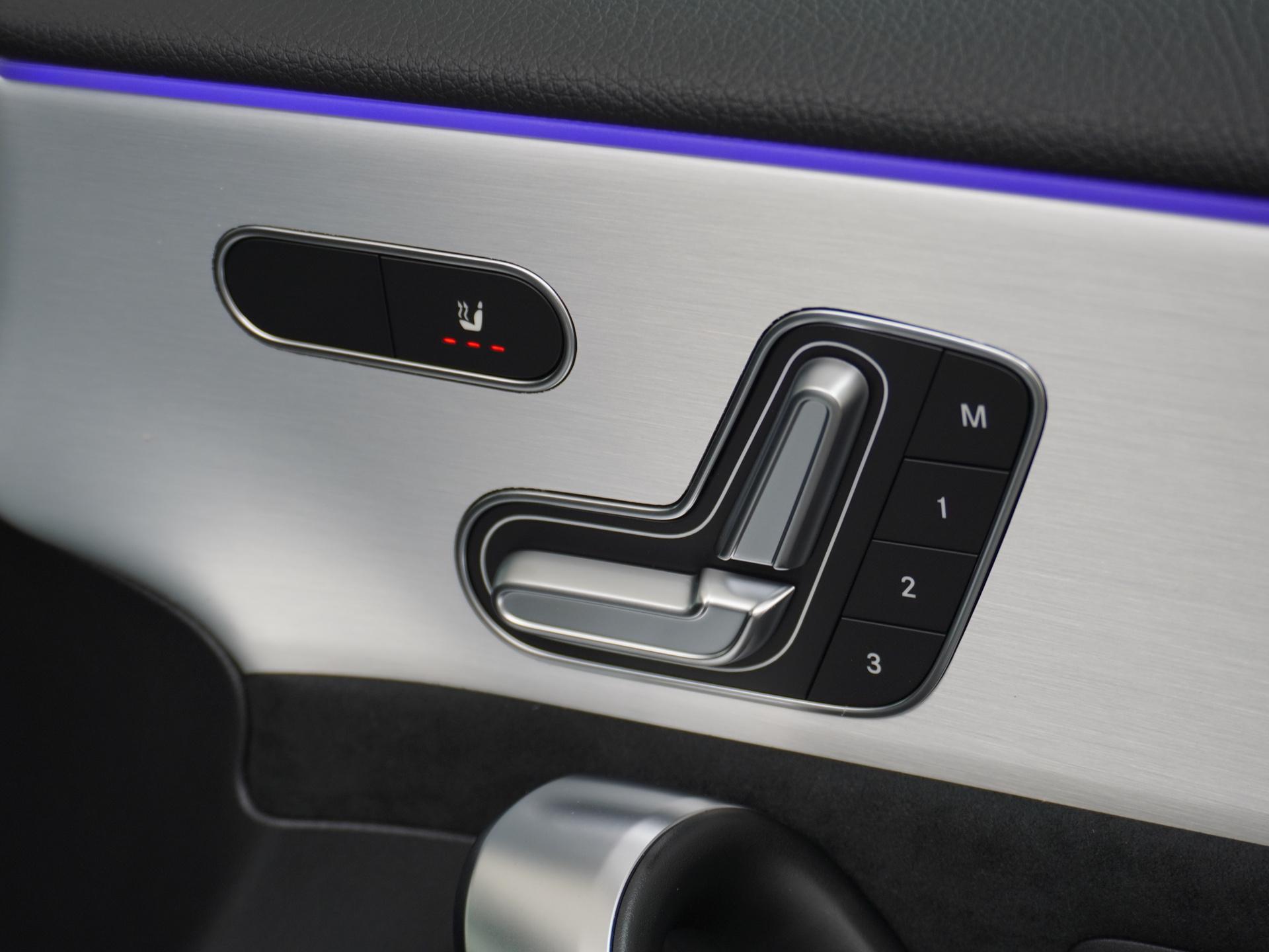 Mercedes-Benz A-Klasse 180 Business Solution AMG 50