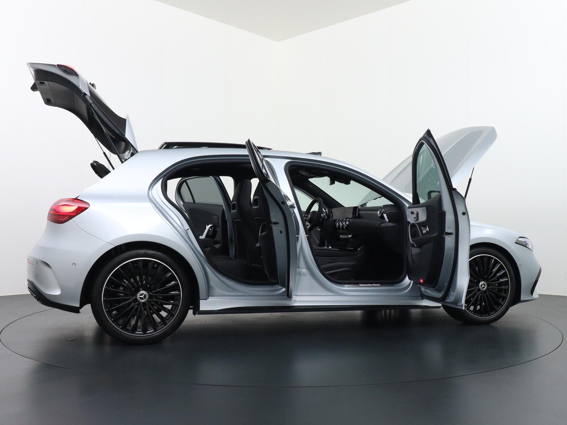 Mercedes-Benz A-Klasse 180 Business Solution AMG 9