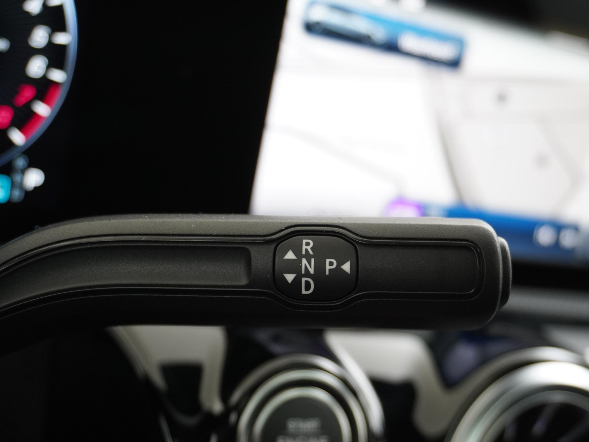 Mercedes-Benz A-Klasse 250 e Business Solution AMG 27