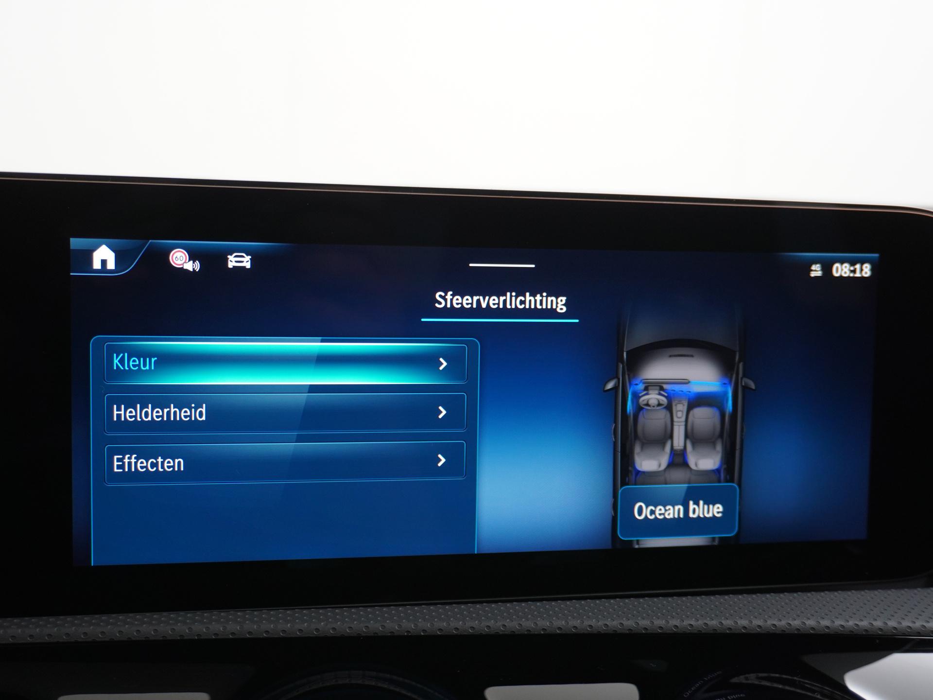 Mercedes-Benz A-Klasse 250 e Business Solution AMG 40