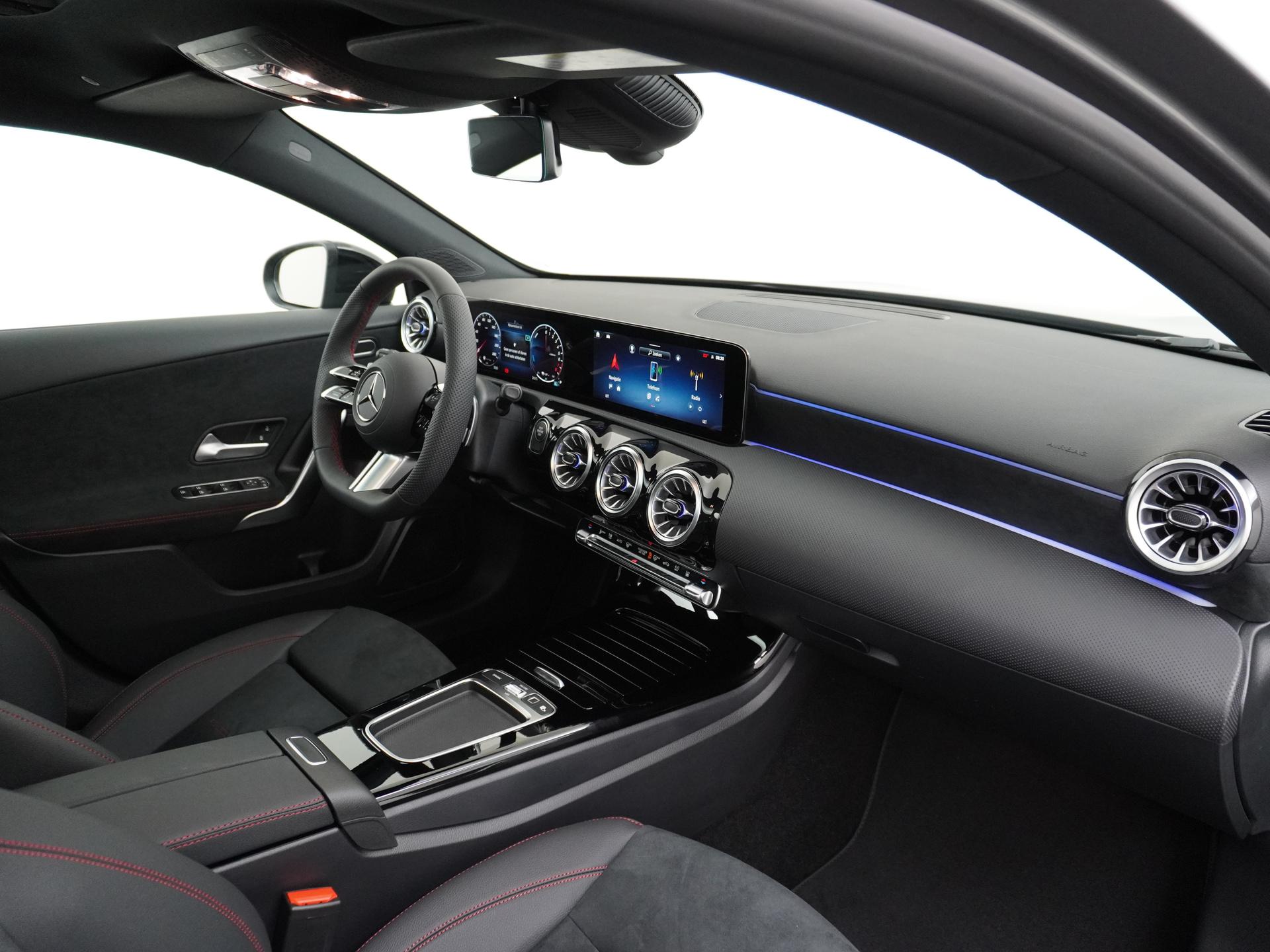 Mercedes-Benz A-Klasse 250 e Business Solution AMG 49