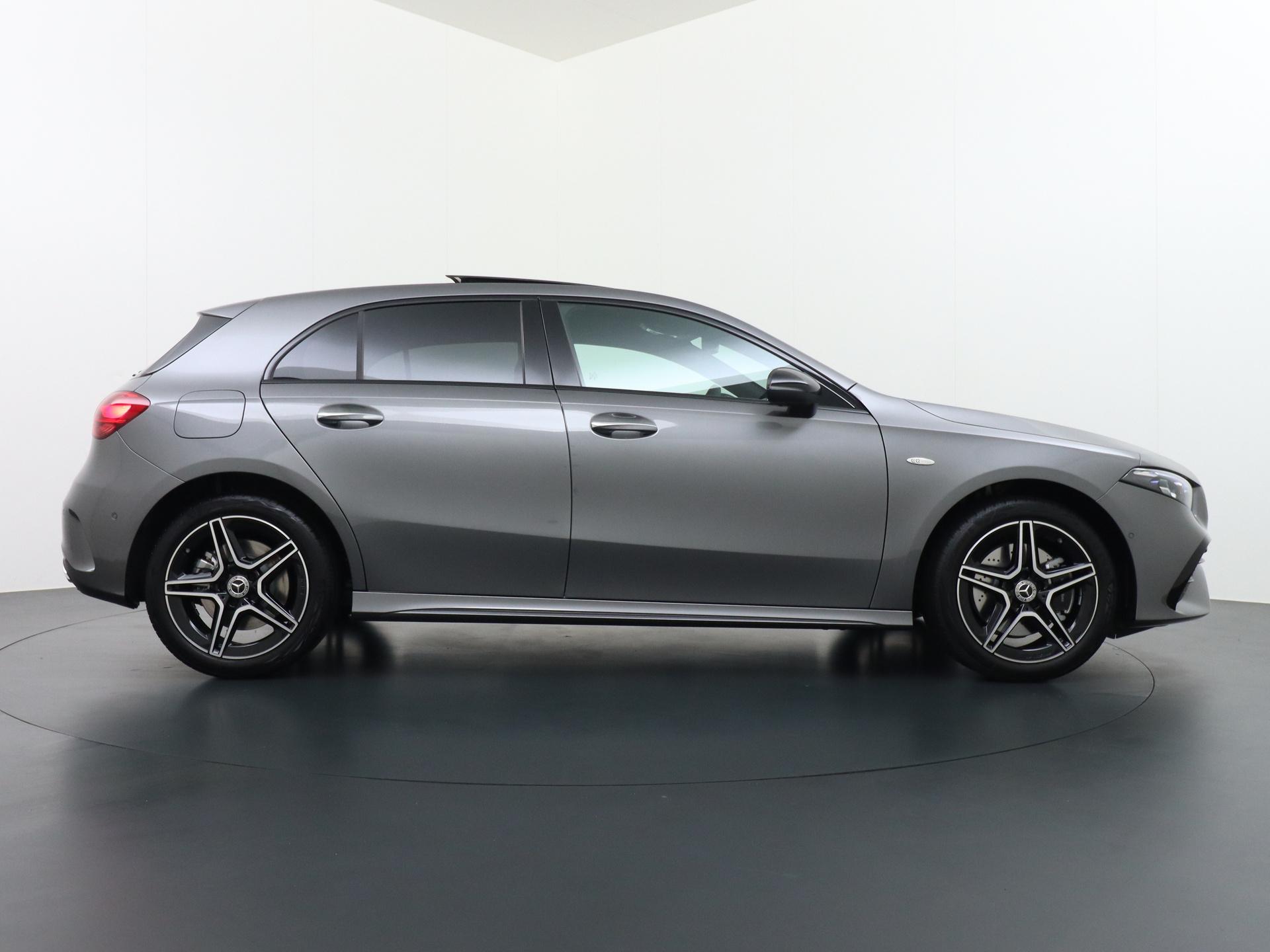 Mercedes-Benz A-Klasse 250 e Business Solution AMG 5