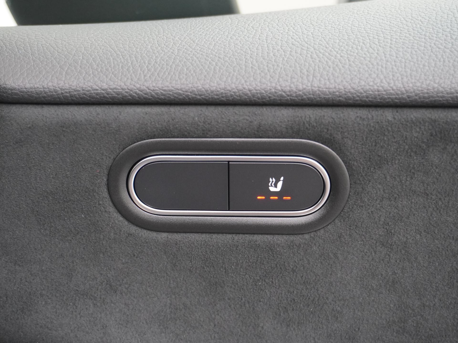 Mercedes-Benz A-Klasse 250 e Business Solution AMG 51