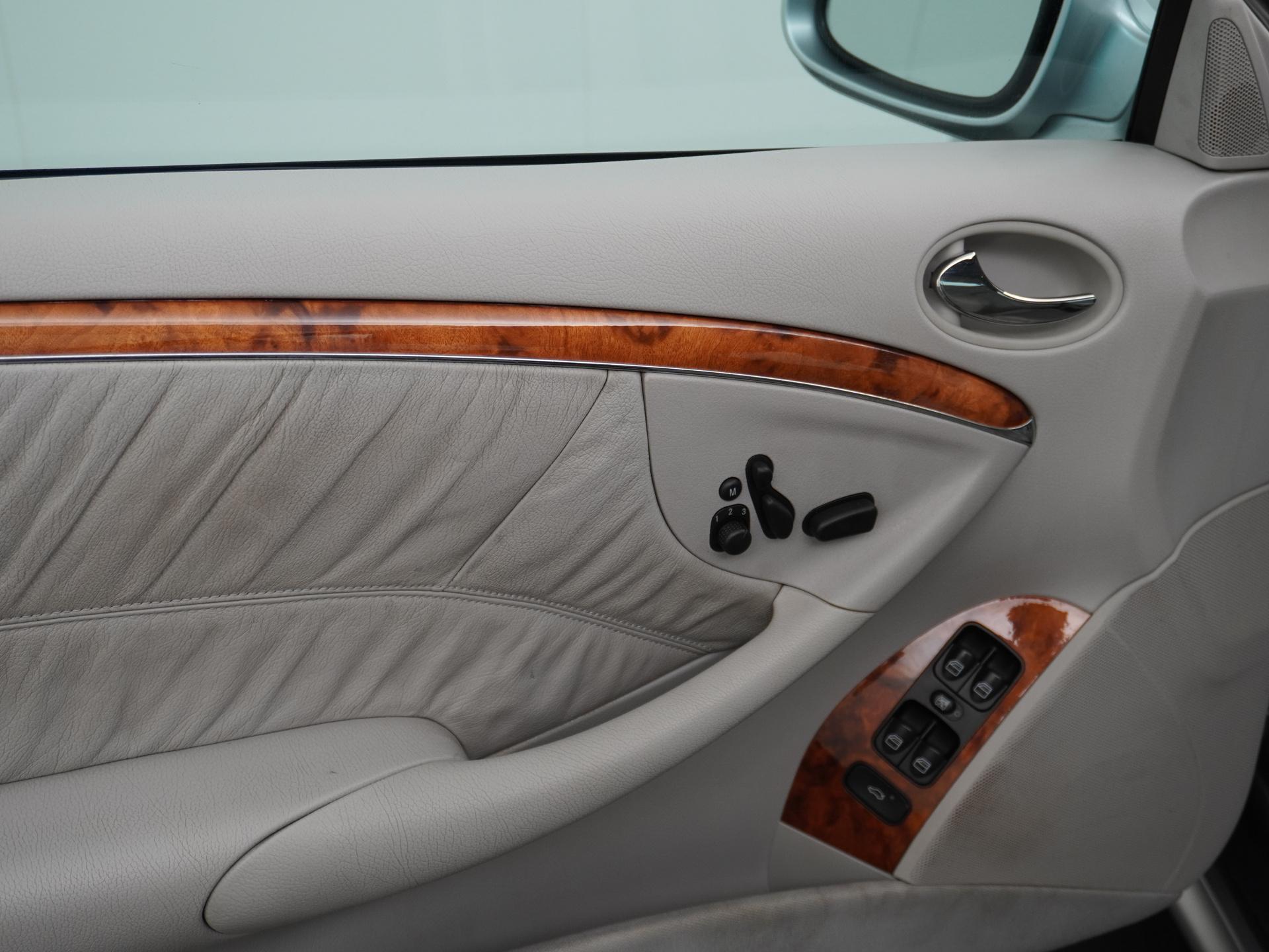 Mercedes-Benz CLK Coupé 500 Avantgarde 13