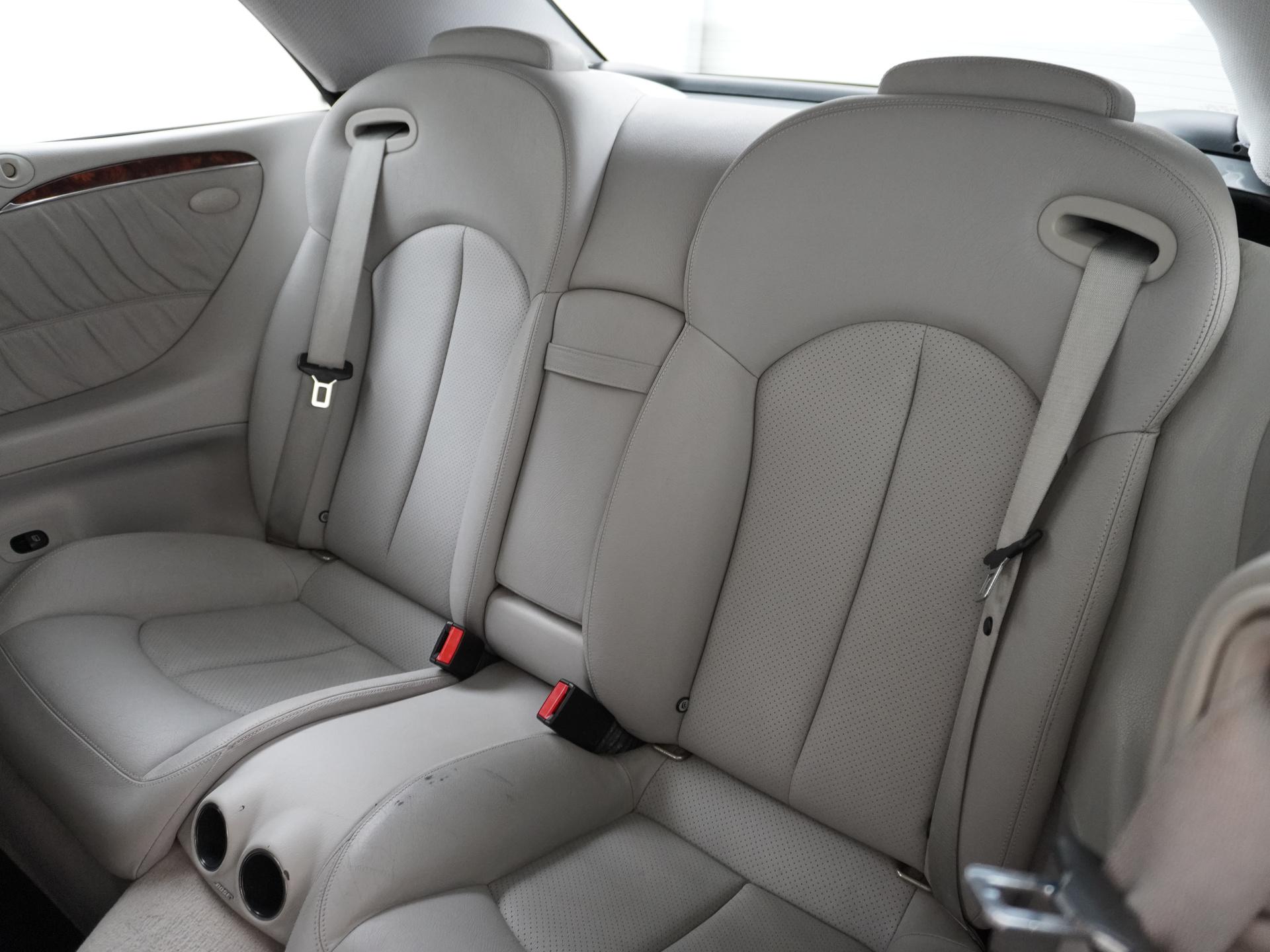 Mercedes-Benz CLK Coupé 500 Avantgarde 16