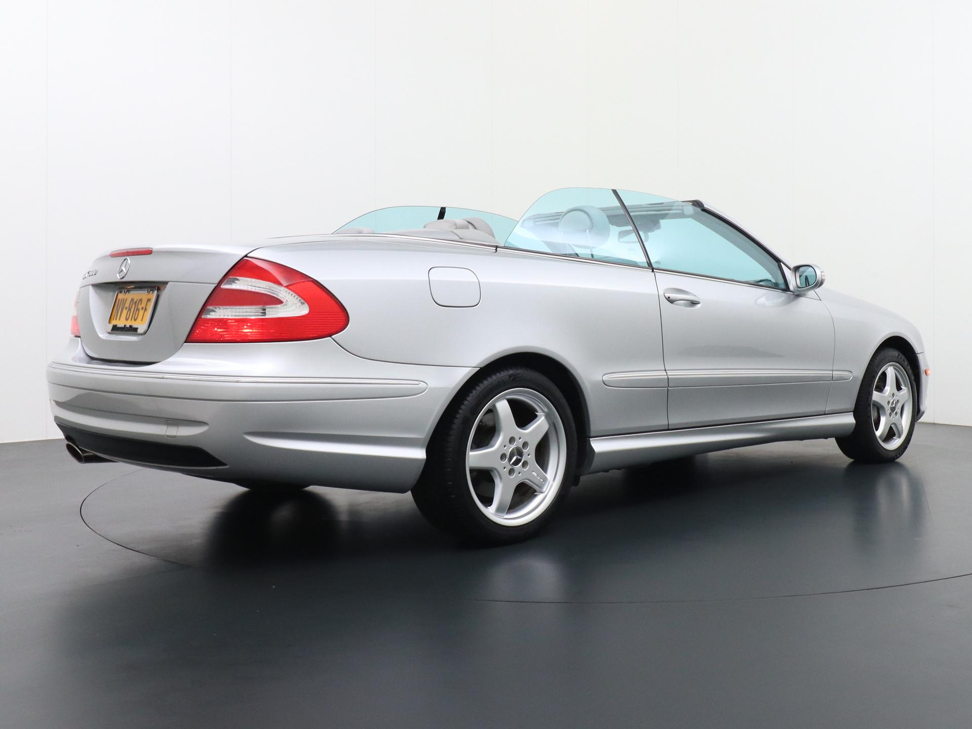Mercedes-Benz CLK Coupé 500 Avantgarde 2