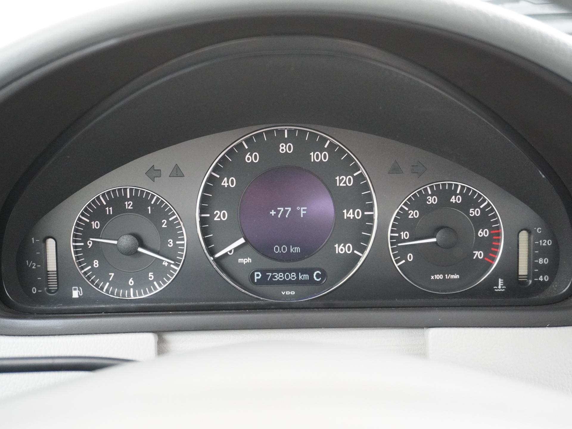 Mercedes-Benz CLK Coupé 500 Avantgarde 5