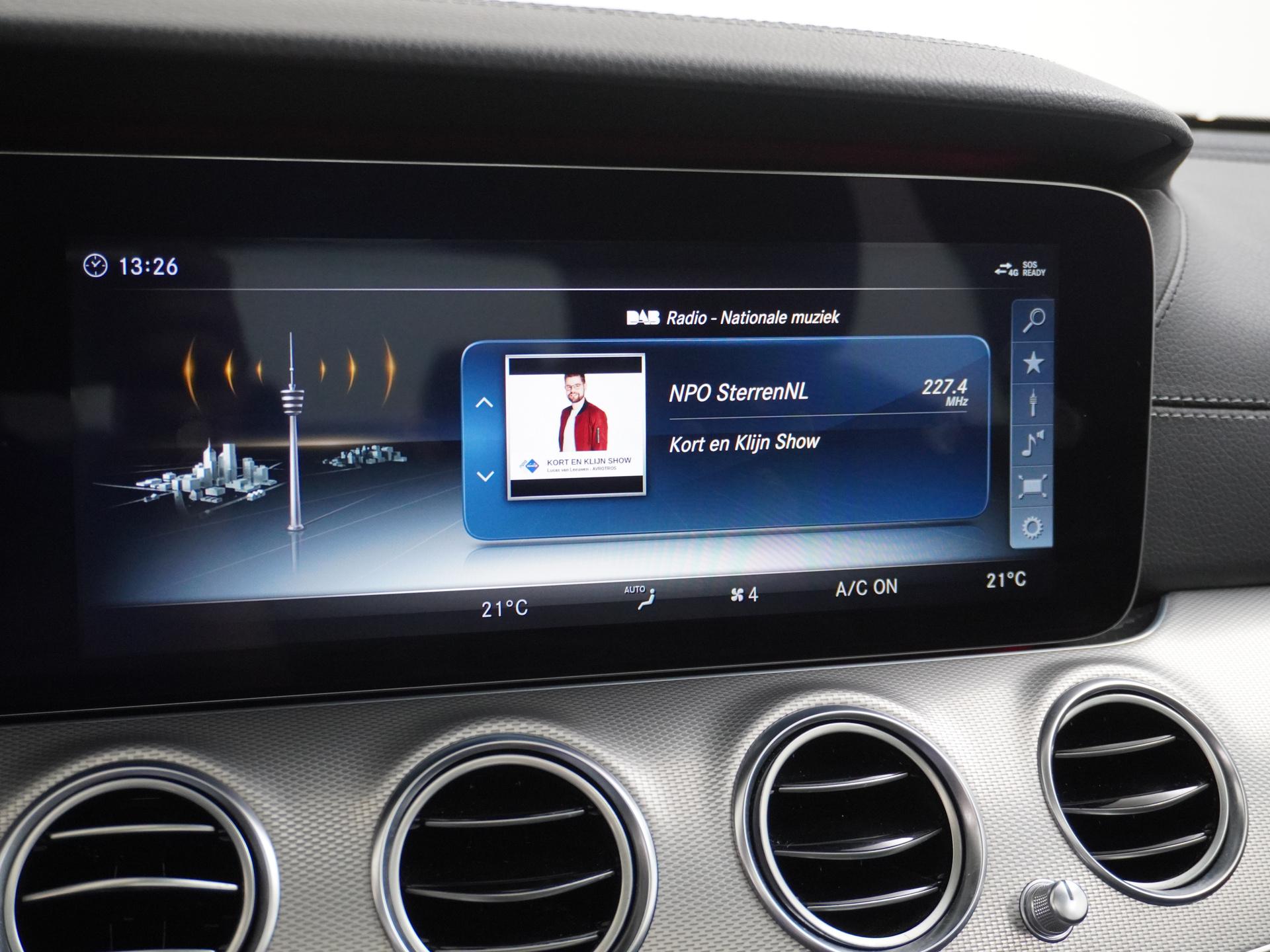 Mercedes-Benz E-Klasse 400 4Matic Premium Plus 33