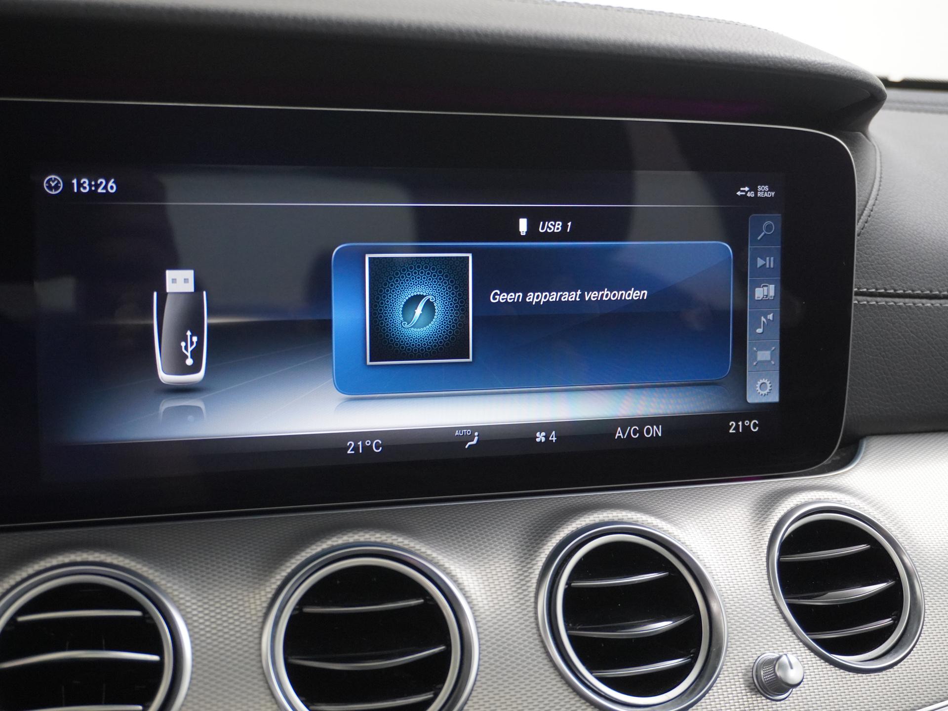 Mercedes-Benz E-Klasse 400 4Matic Premium Plus 34