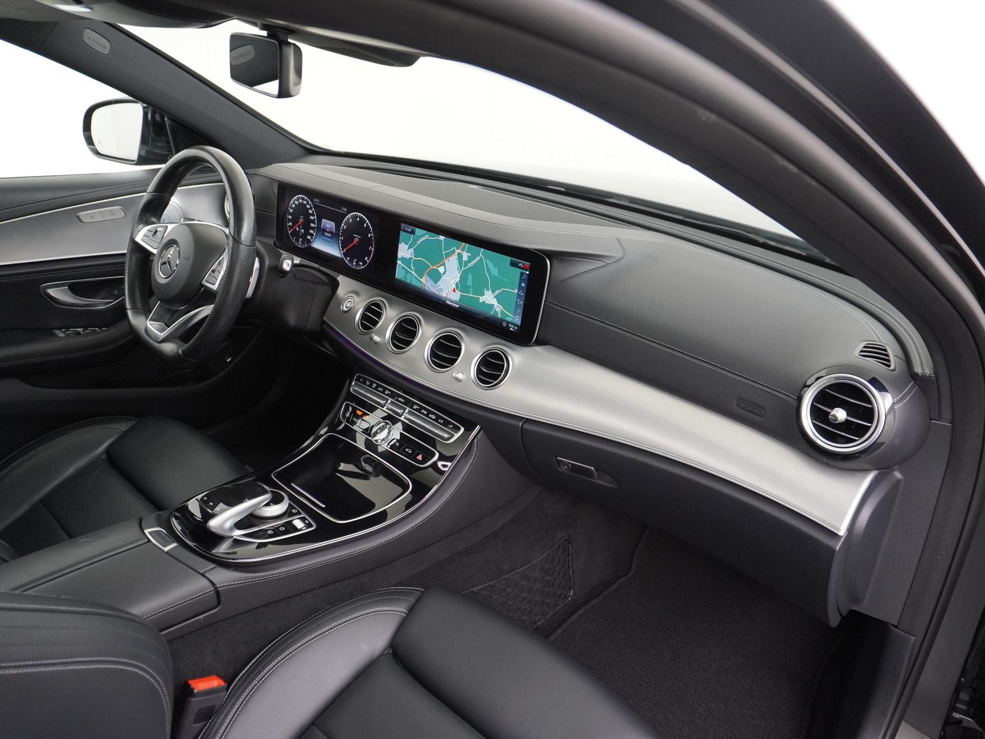 Mercedes-Benz E-Klasse 400 4Matic Premium Plus 37