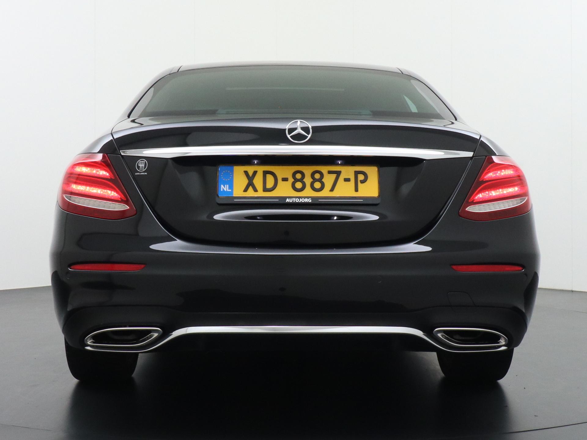 Mercedes-Benz E-Klasse 400 4Matic Premium Plus 39