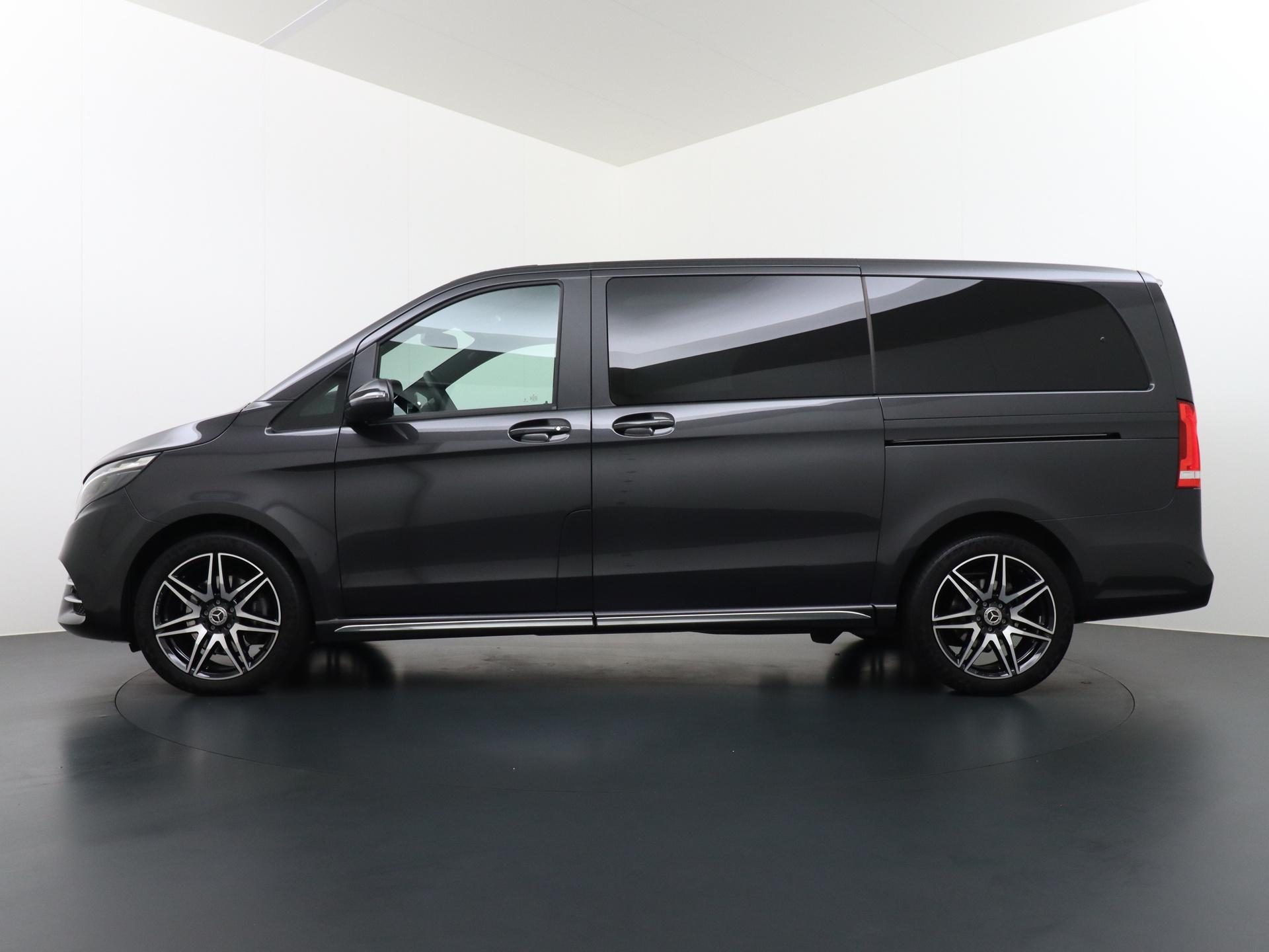 Mercedes-Benz V-Klasse 300d DC 4MATIC AMG / Avantgarde L2 1