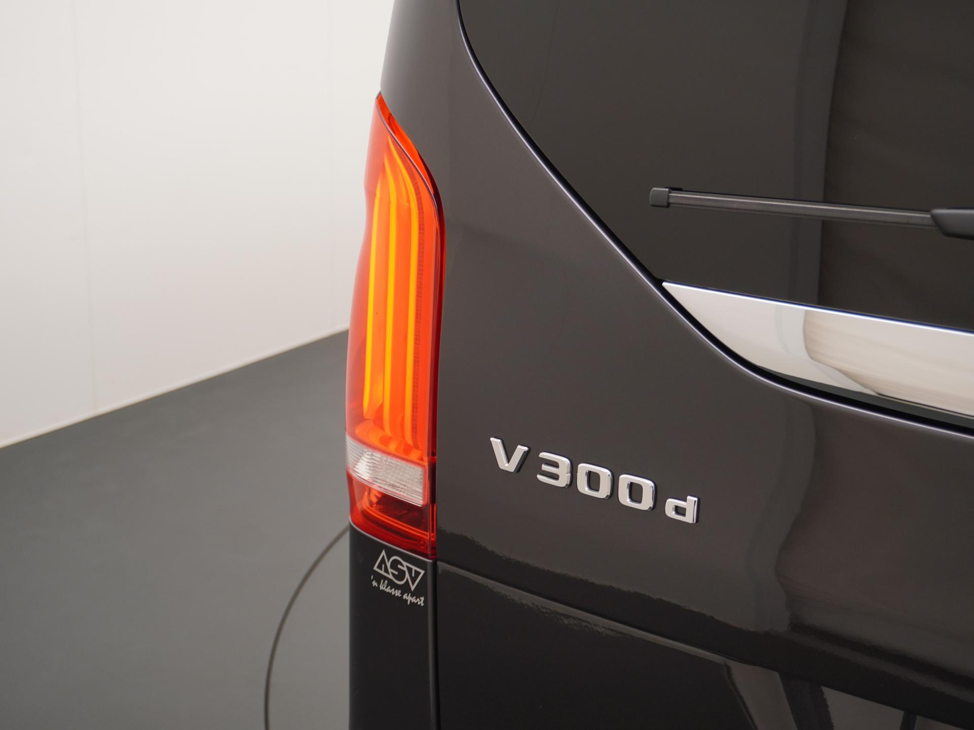 Mercedes-Benz V-Klasse 300d DC 4MATIC AMG / Avantgarde L2 11