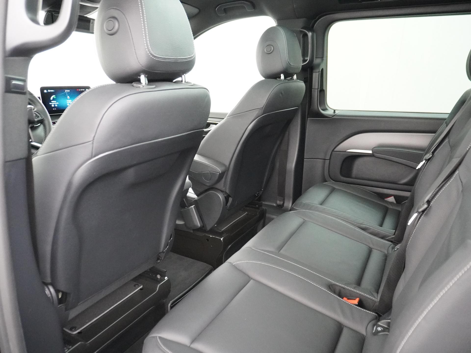 Mercedes-Benz V-Klasse 300d DC 4MATIC AMG / Avantgarde L2 21