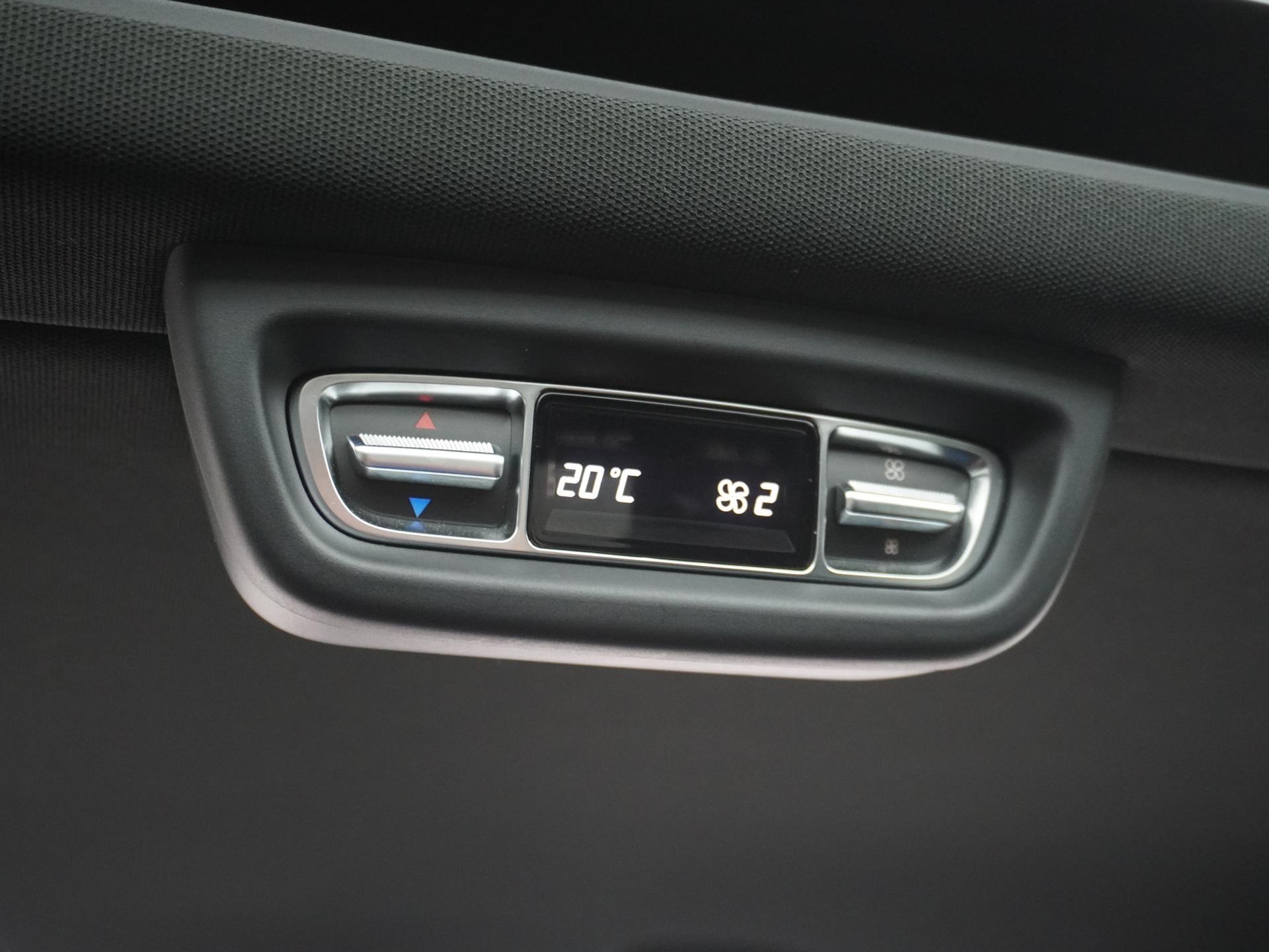 Mercedes-Benz V-Klasse 300d DC 4MATIC AMG / Avantgarde L2 24