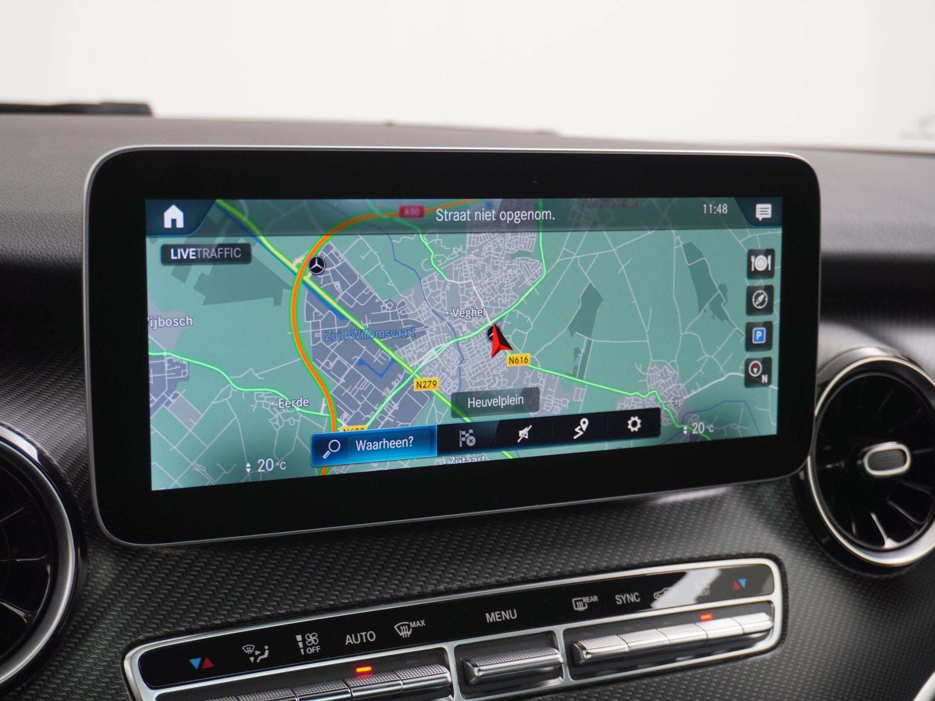 Mercedes-Benz V-Klasse 300d DC 4MATIC AMG / Avantgarde L2 38