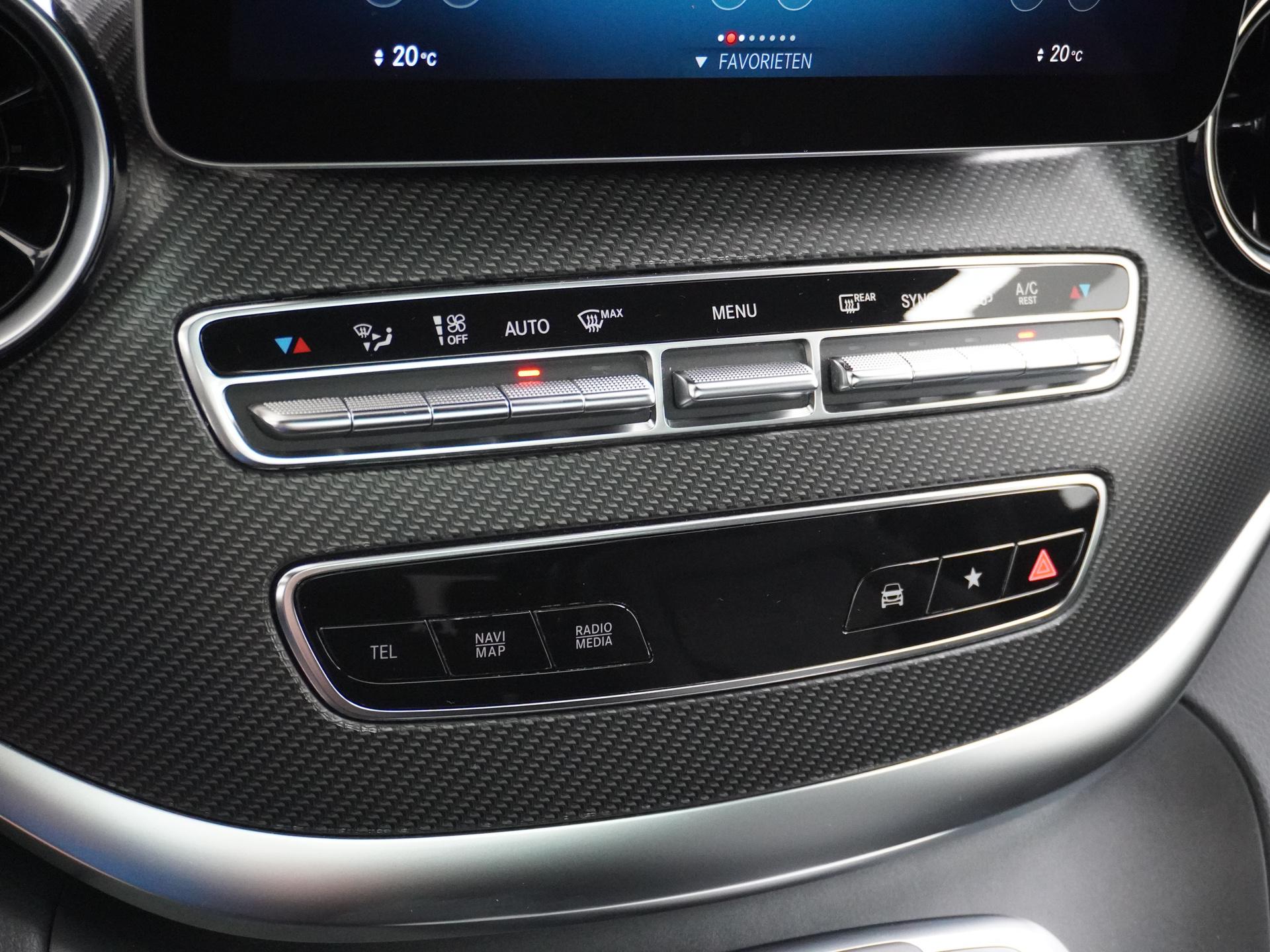 Mercedes-Benz V-Klasse 300d DC 4MATIC AMG / Avantgarde L2 42