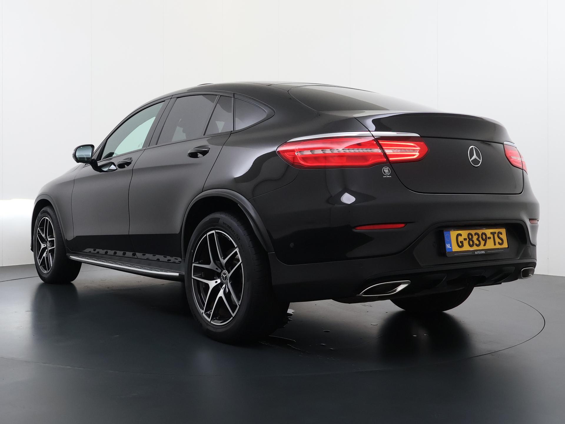 Mercedes-Benz GLC Coupé 300 4MATIC 1