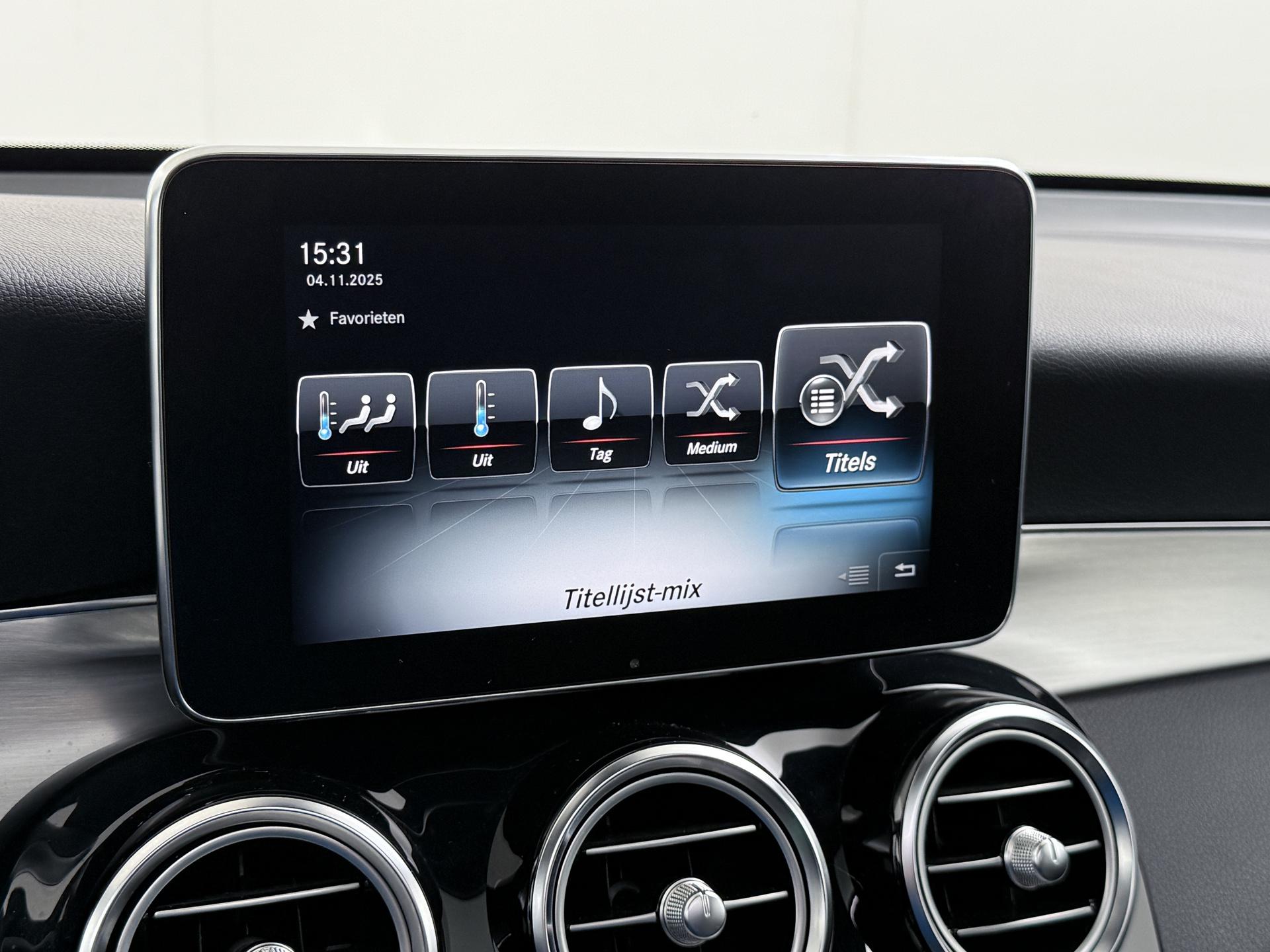 Mercedes-Benz GLC Coupé 300 4MATIC 34