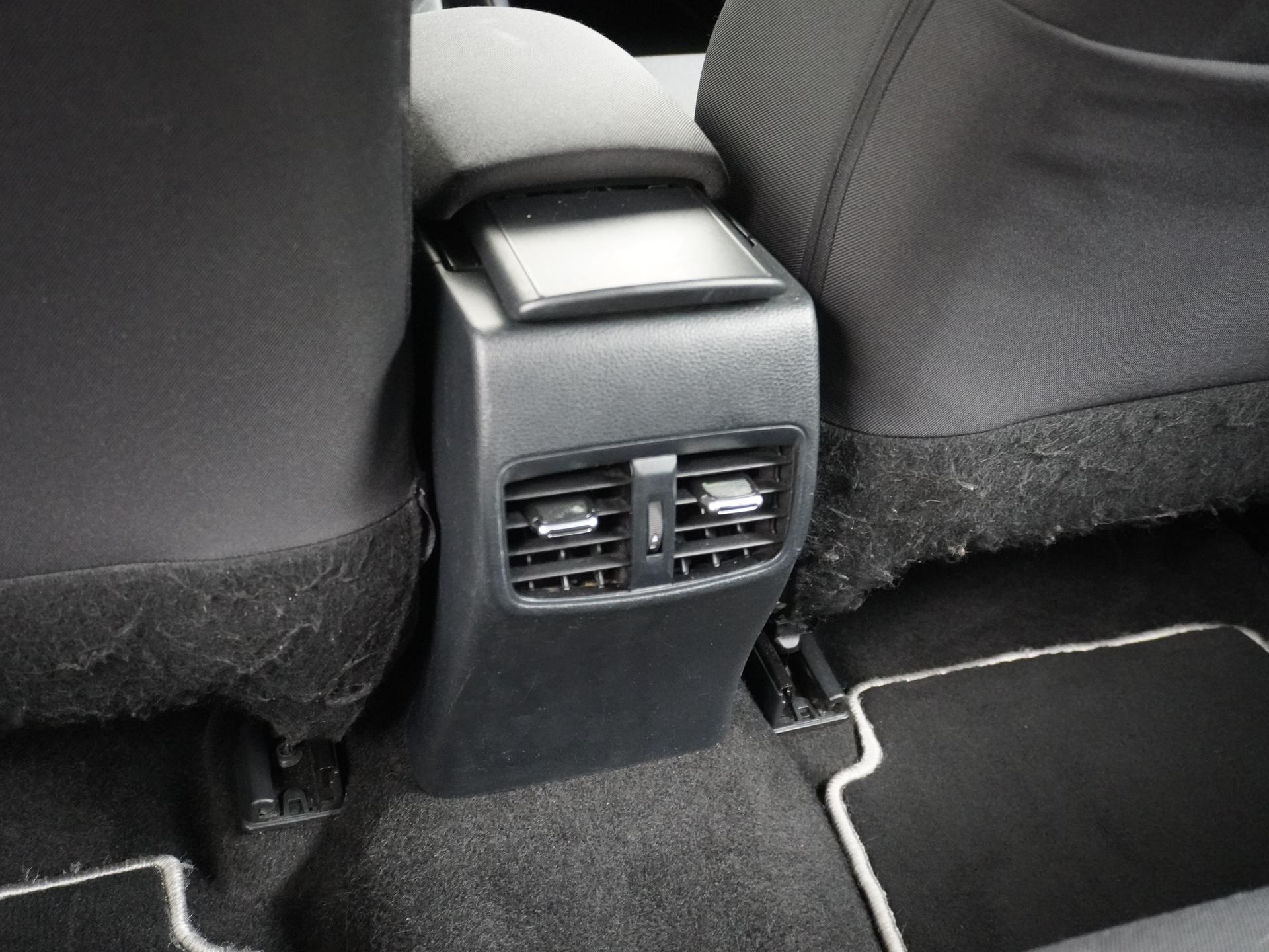 Toyota Corolla Touring Sports 1.8 Hybrid Active 21