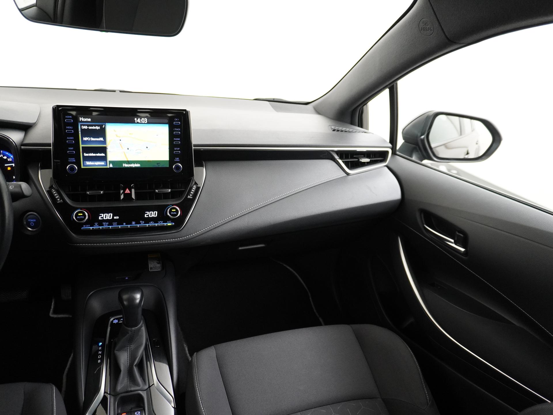 Toyota Corolla Touring Sports 1.8 Hybrid Active 23