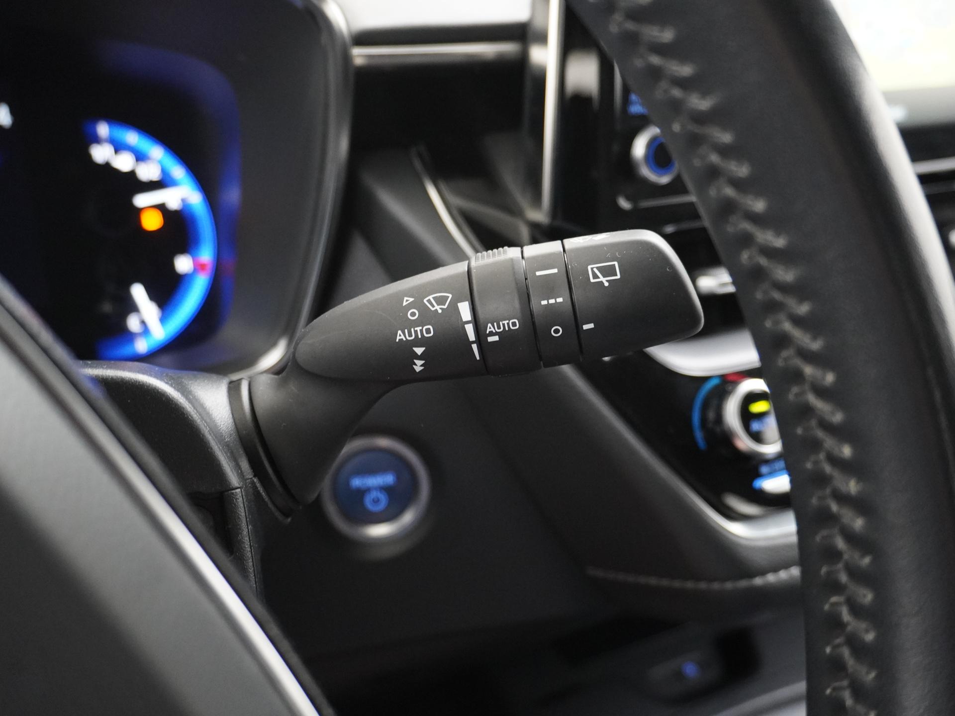 Toyota Corolla Touring Sports 1.8 Hybrid Active 25