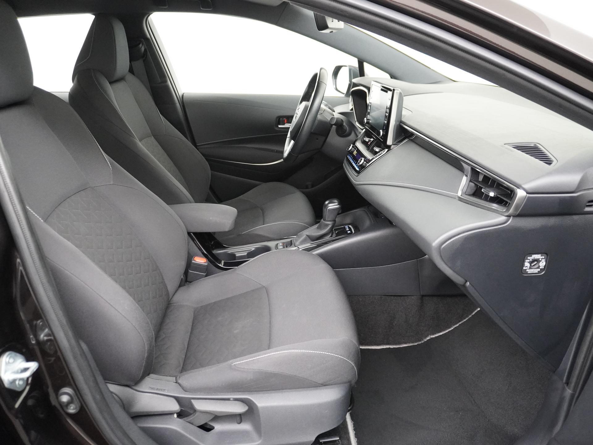 Toyota Corolla Touring Sports 1.8 Hybrid Active 35