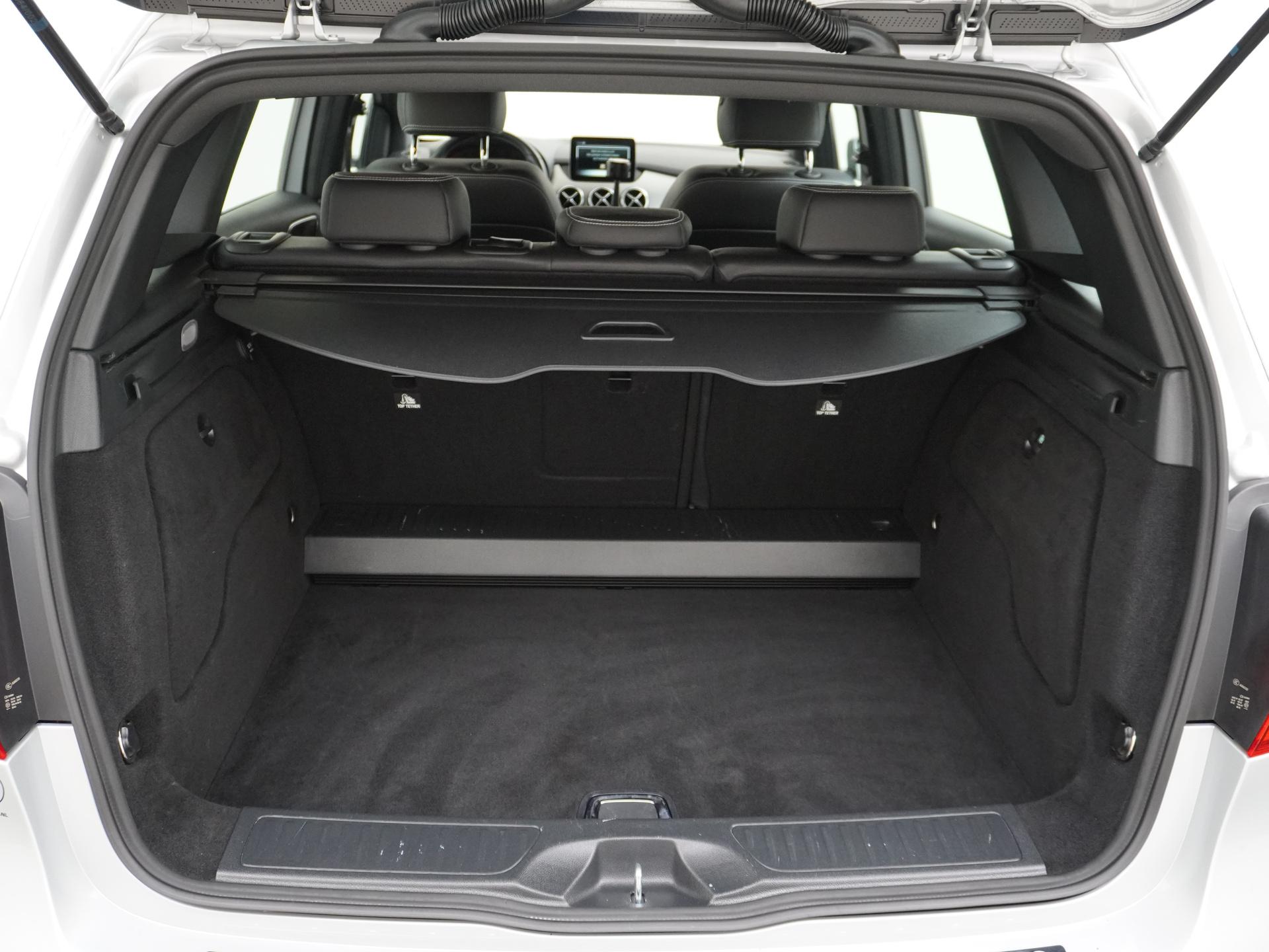 Mercedes-Benz B-Klasse 180 Ambition 10