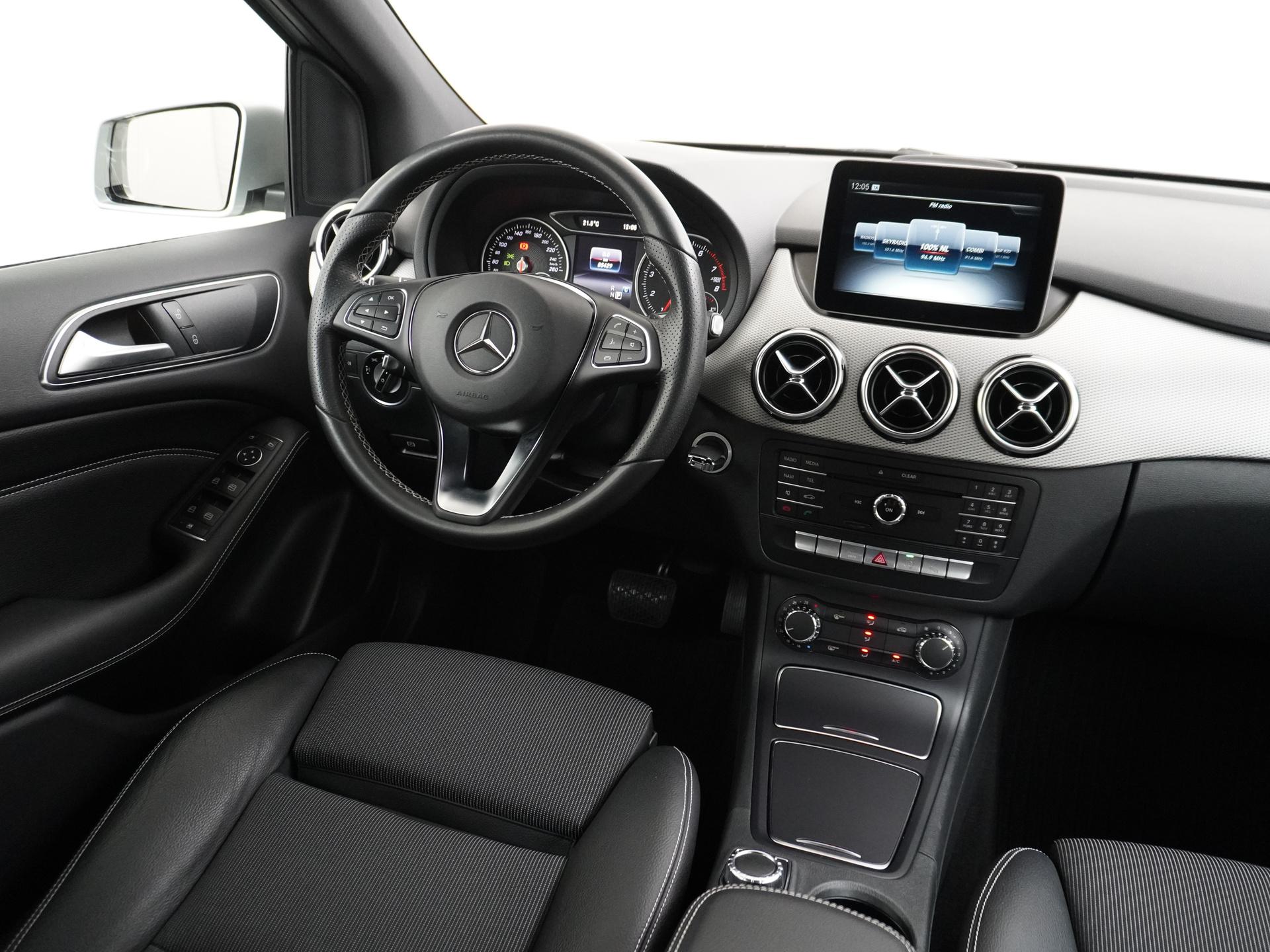 Mercedes-Benz B-Klasse 180 Ambition 19