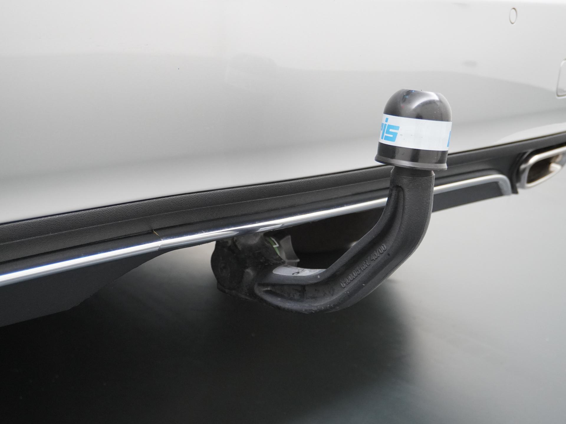 Mercedes-Benz B-Klasse 180 Ambition 8